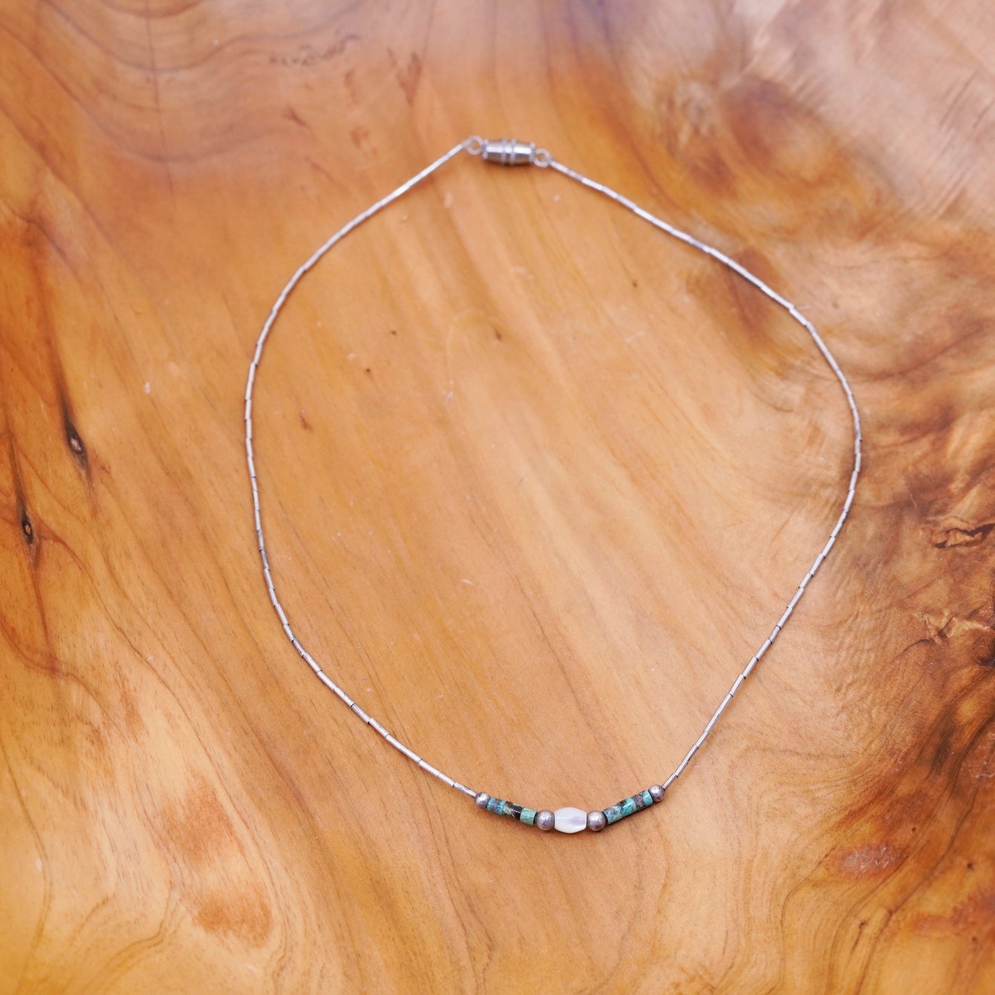 16”, Vintage Sterling 925 liquid silver necklace with turquoise beads