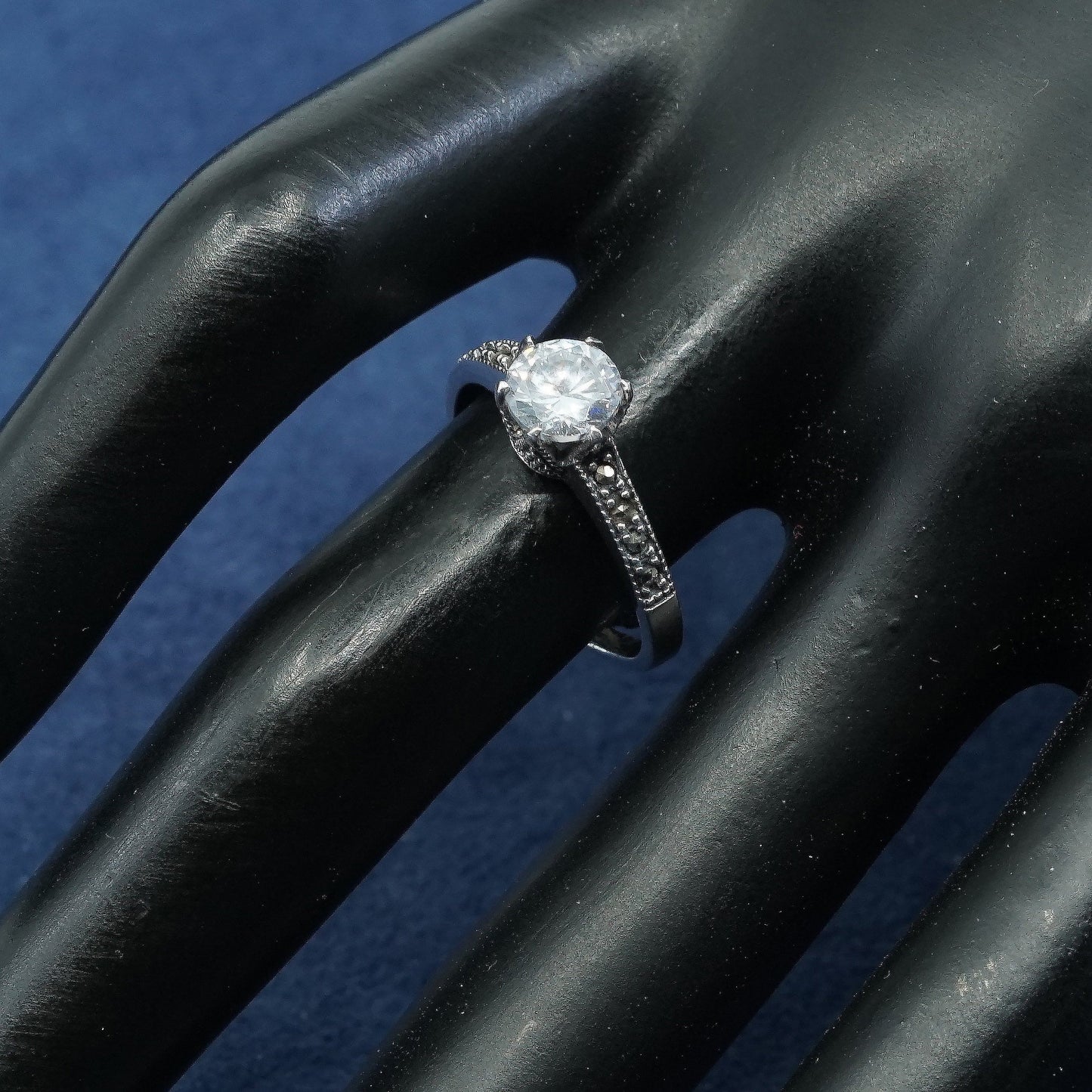 Size 6.5, vtg Sterling silver engagement ring, 925 band w/ clear cz