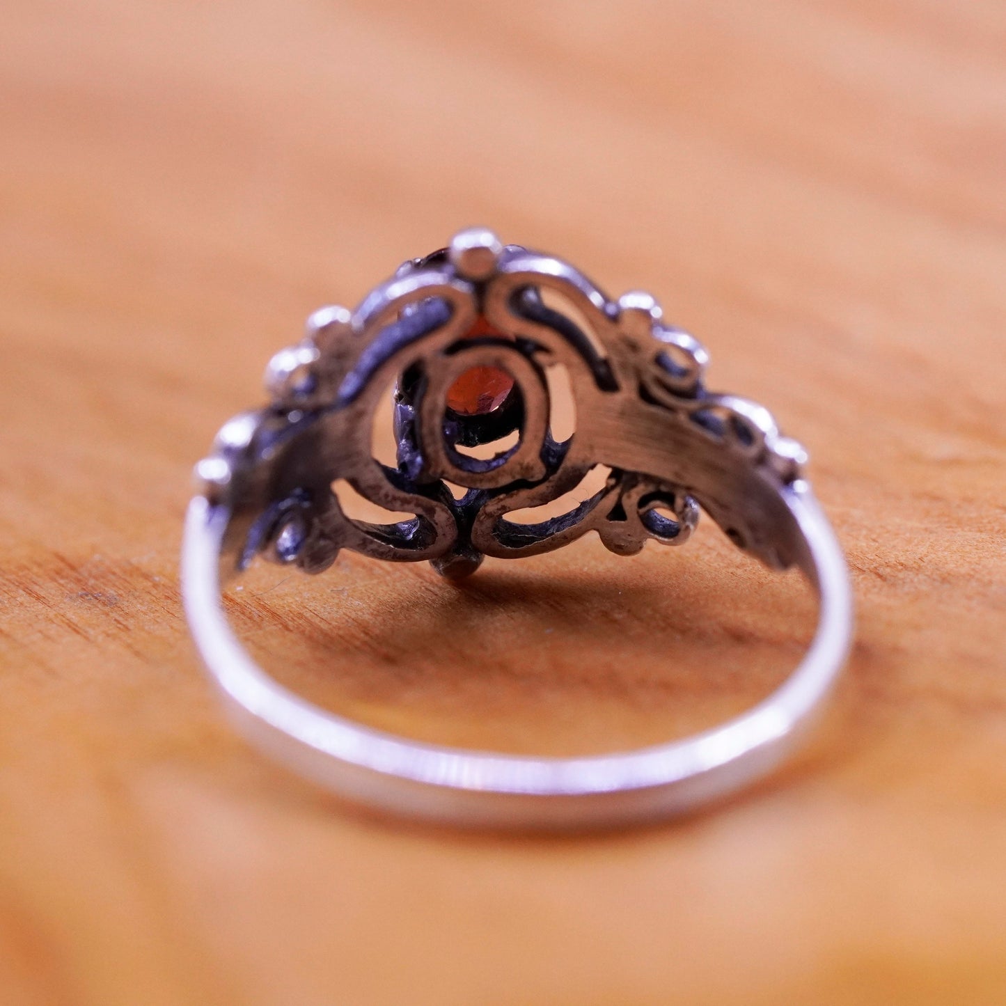 Size 6.25, vintage Sterling 925 silver filigree ring with oval ruby