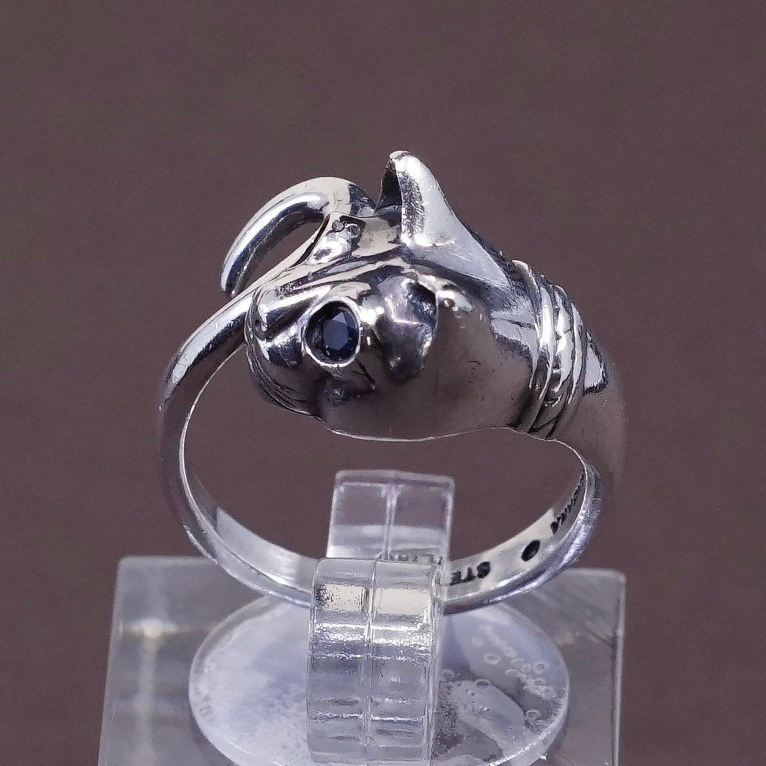sz 5, kabana Sterling Silver Handmade ring, 925 cat head band w/ sapphire eyes