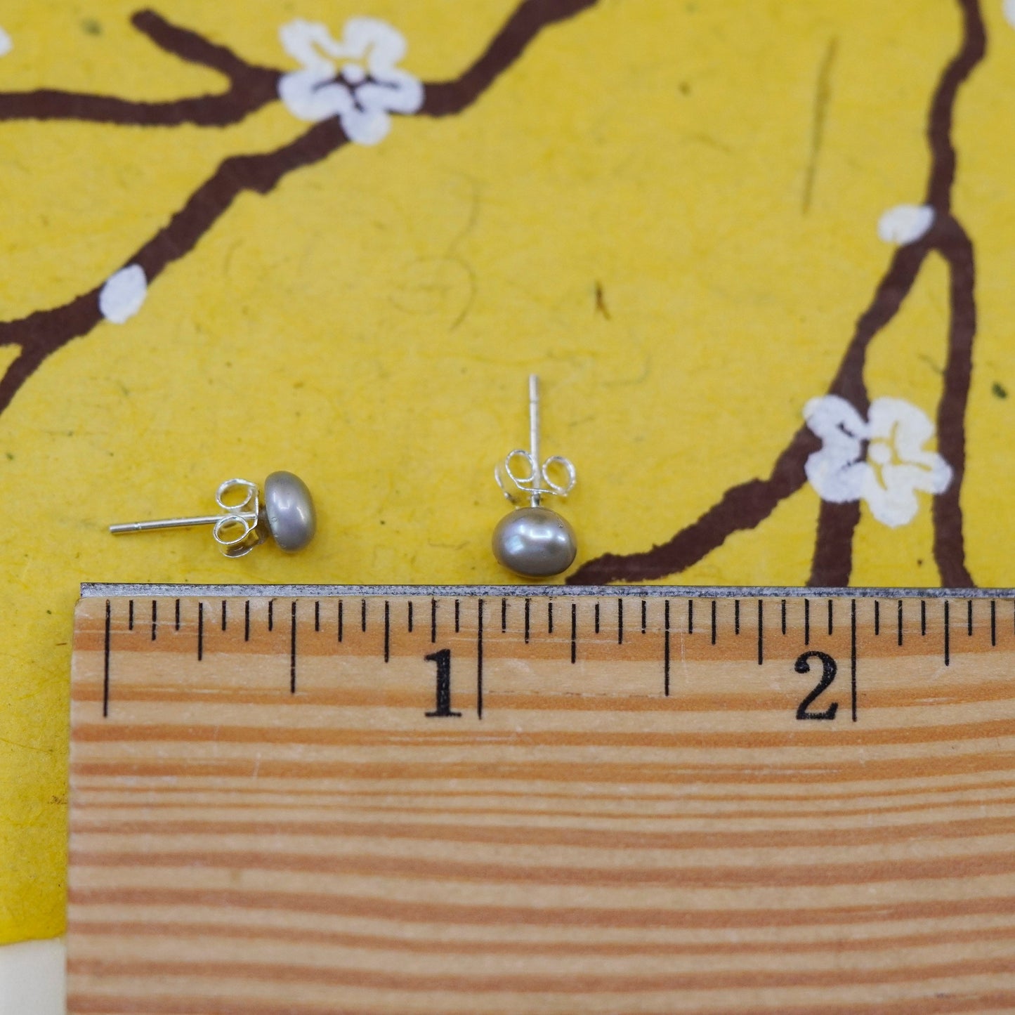 Vintage Sterling silver handmade earrings, 925 gray pearl studs