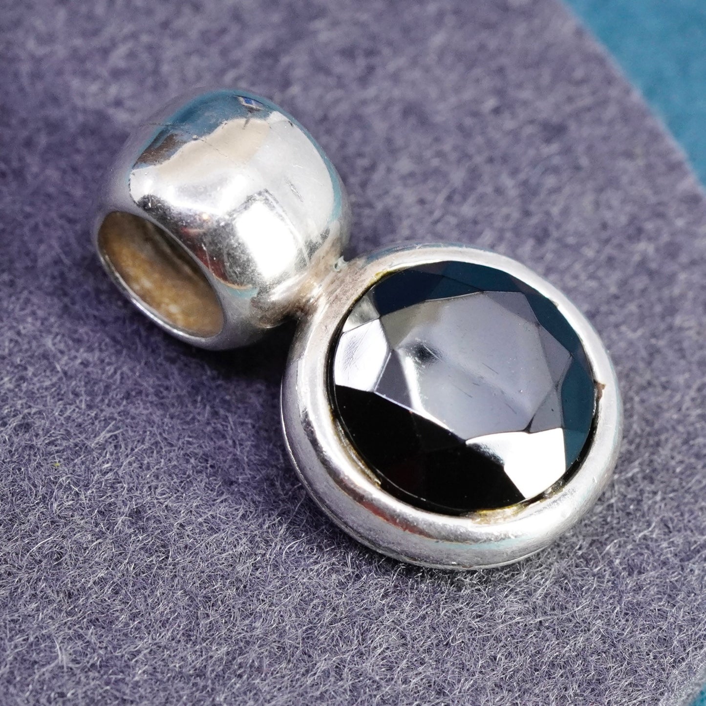 Vintage Sterling 925 silver handmade pendant with round hematite