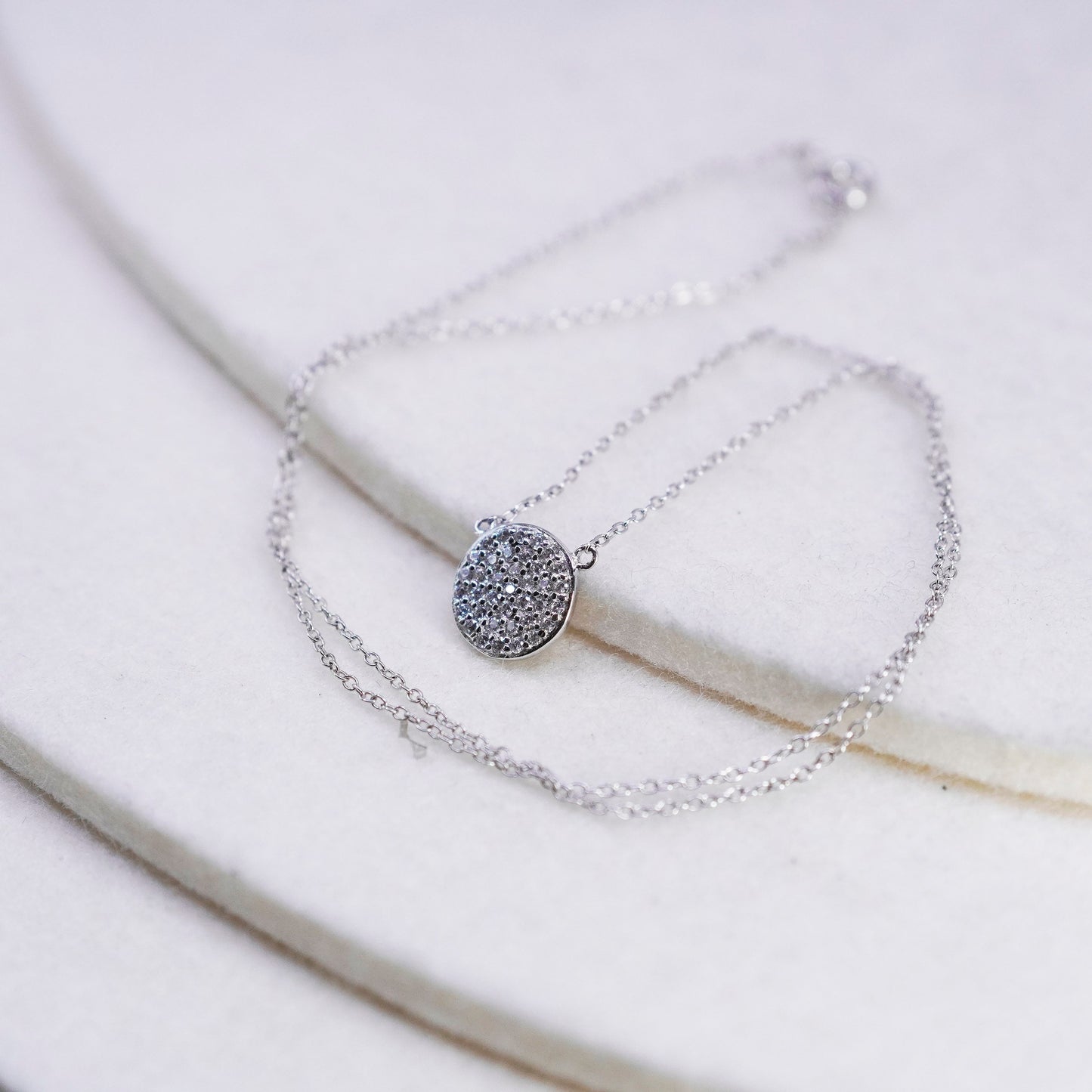 18”, Sterling 925 silver handmade circle pendant necklace w/ circle pendant Cz
