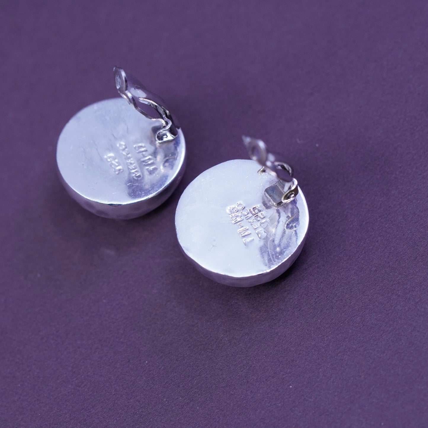 mexico Sterling silver handmade clip on, 925 modern hammered circle earrings