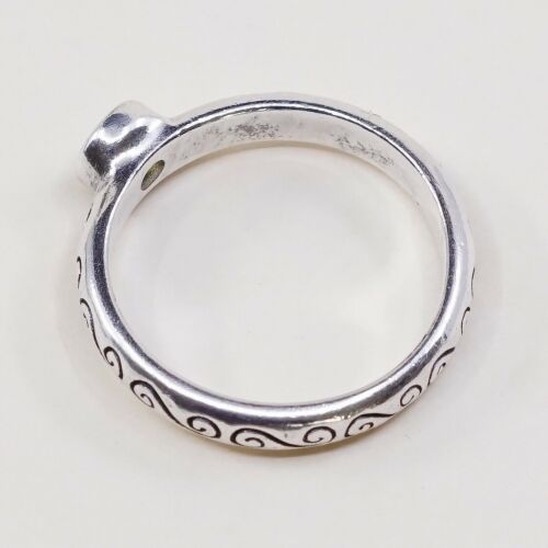 Sz 8, Vtg Sterling Silver Handmade Ring, 925 Stackable Band W/ peridot