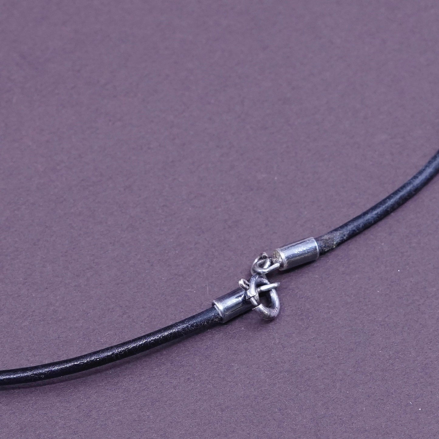 16”, vtg handmade necklace black leather thread choker w/ sterling silver clasp