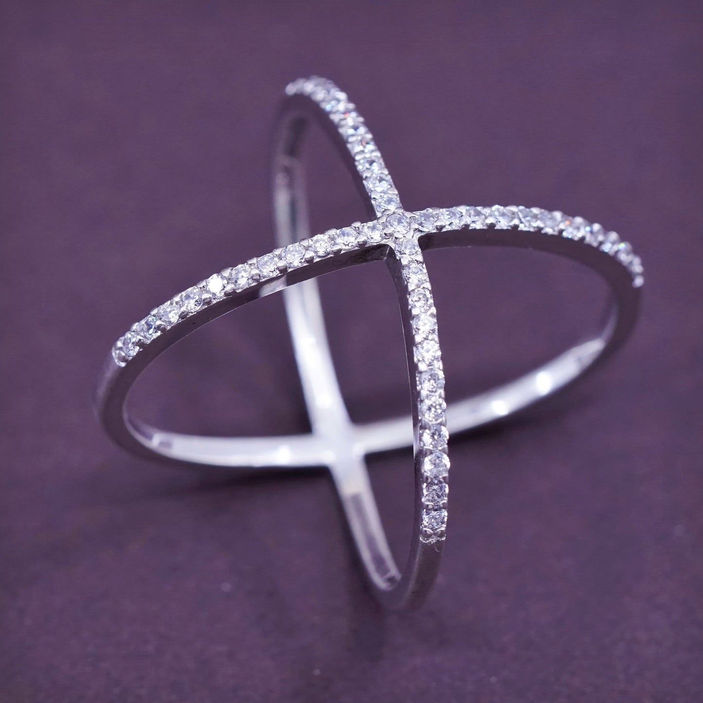Size 7.25, vintage Sterling silver handmade ring, 925 cross band with cz