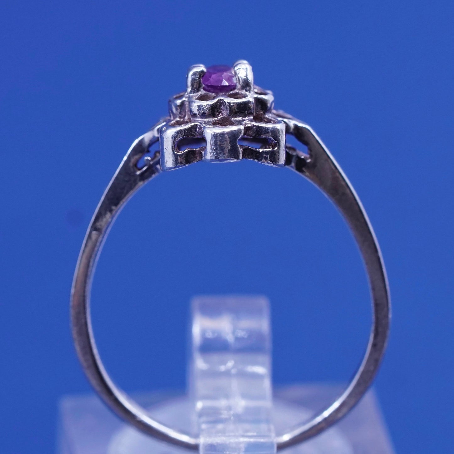 Size 7.5, Vintage Sterling silver handmade ring, 925 with amethyst,