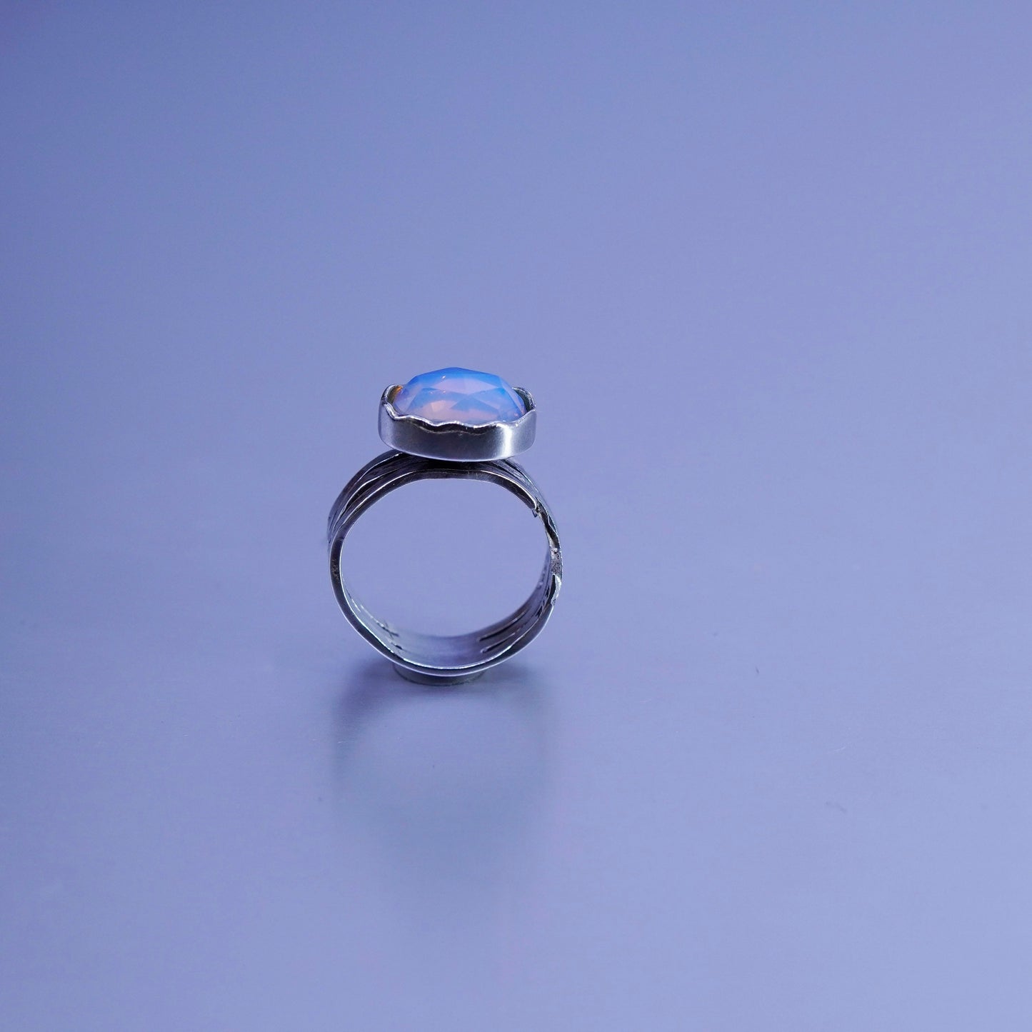 Size 7, vintage Sterling 925 silver handmade ring with moonstone