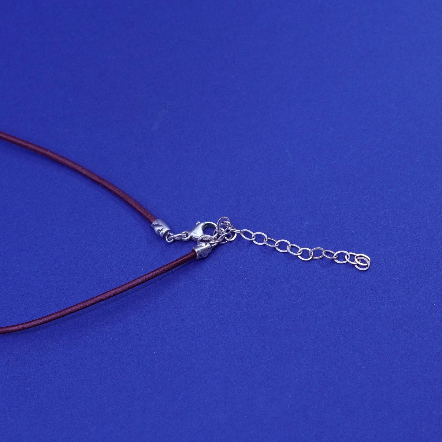 15+2”, Native American Shube Leather Necklace Sterling 925 silver heart garnet