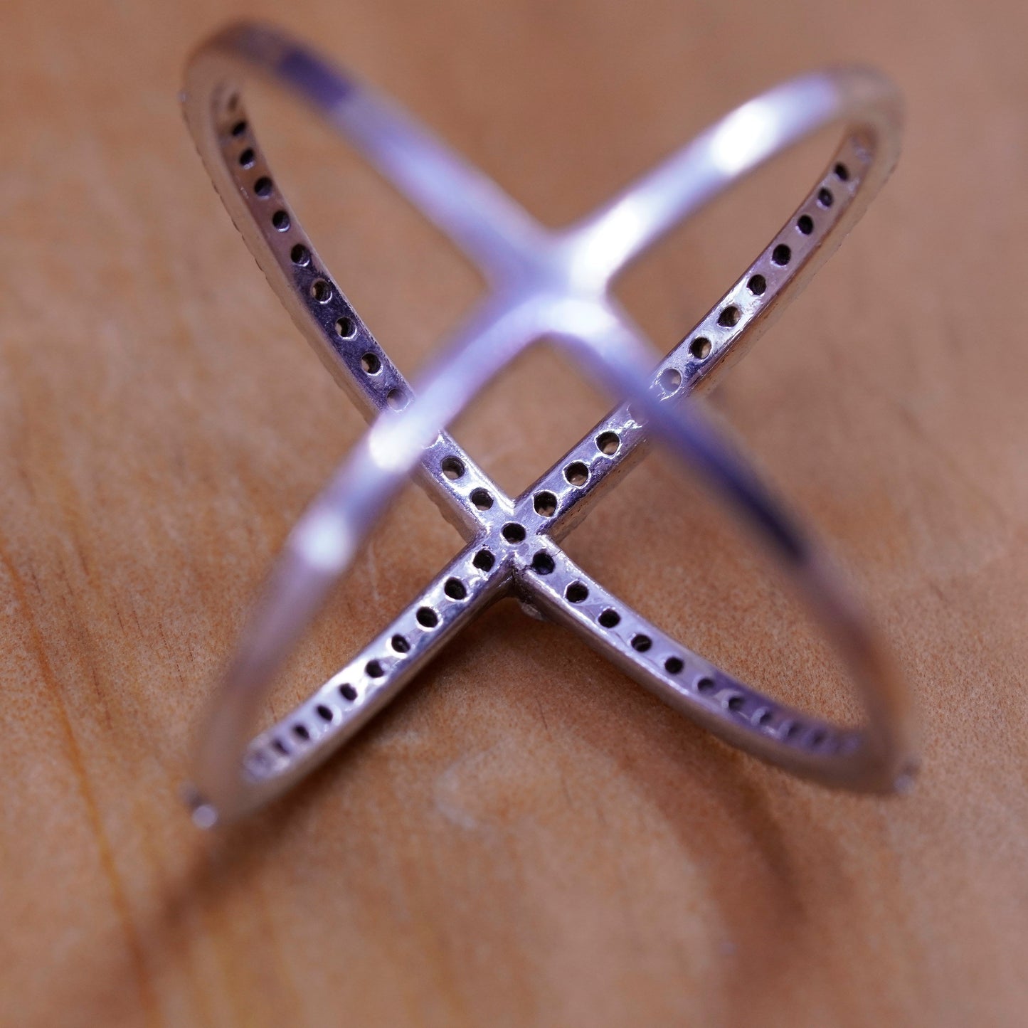 Size 7.5, vintage Sterling silver handmade ring, 925 cross band with cz