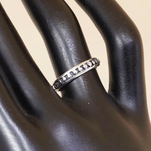 Size 6, Vtg stackable Sterling Silver Handmade Ring 925 Band W/ Beads