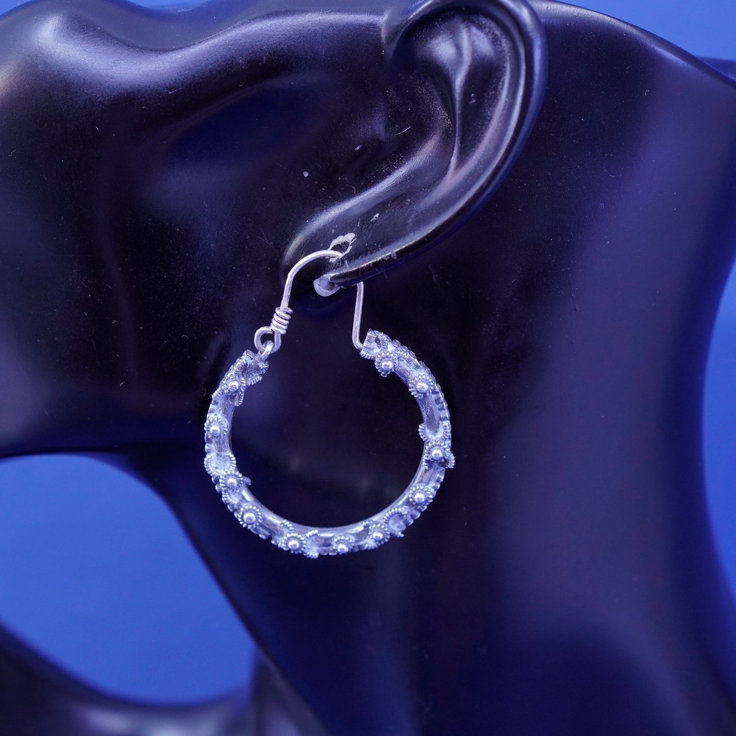 1.5”, Vintage Sterling silver handmade earrings, bali wired 925 hoops