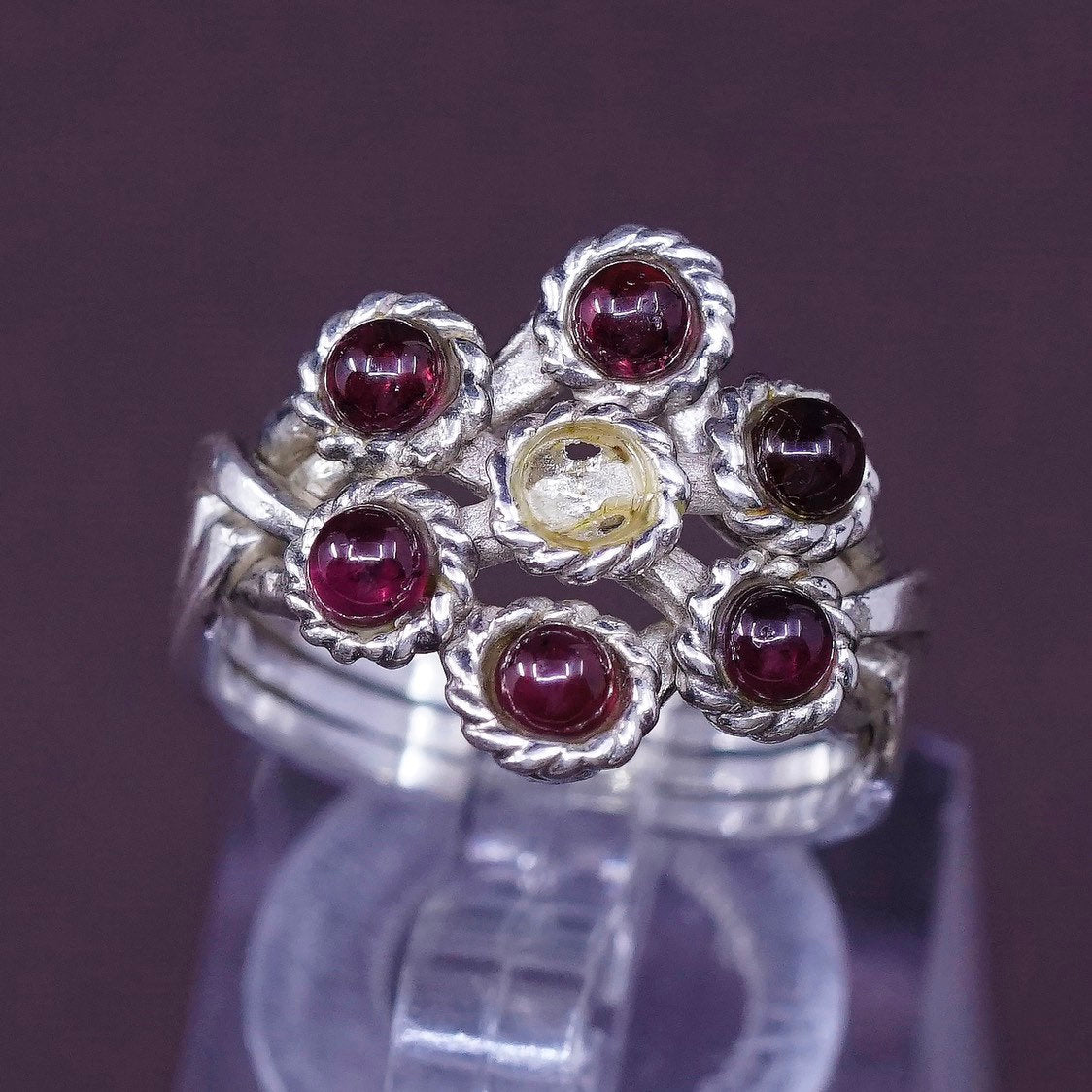 sz 5.5, vtg Sterling silver handmade ring, 925 band w/ Garnet
