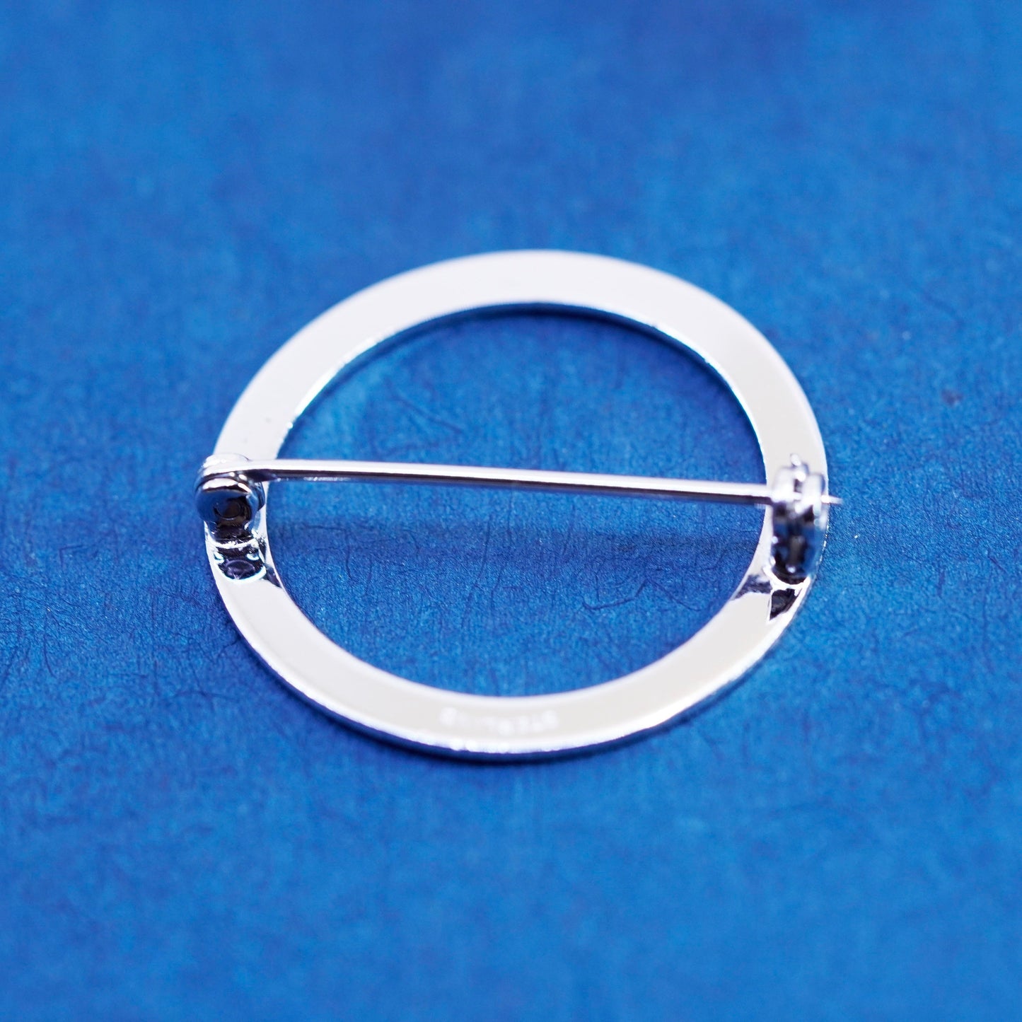 Vintage Sterling silver handmade brooch, 925 circle pin