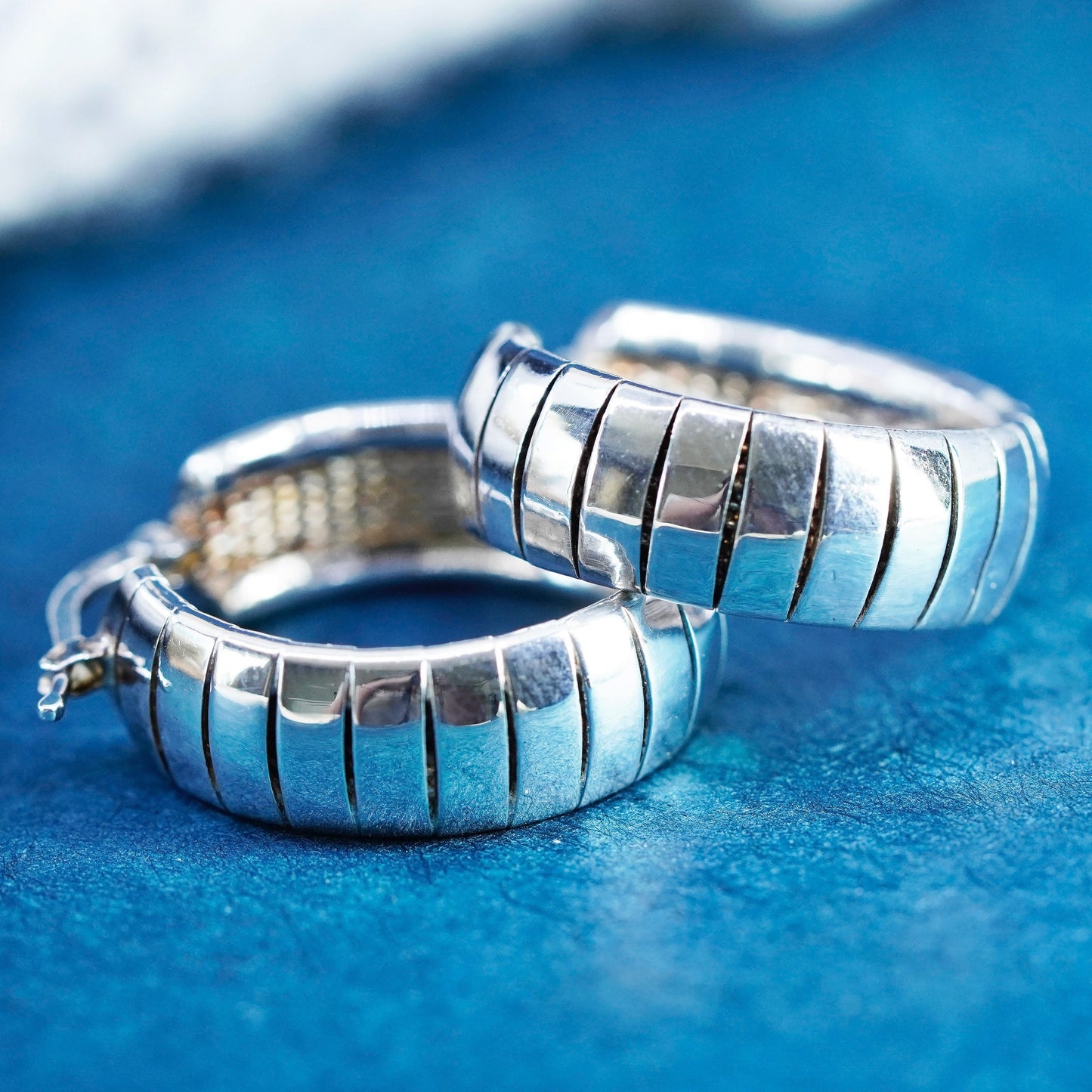 0.75”, vintage Sterling silver handmade hoop earrings, 925 ribbed huggie