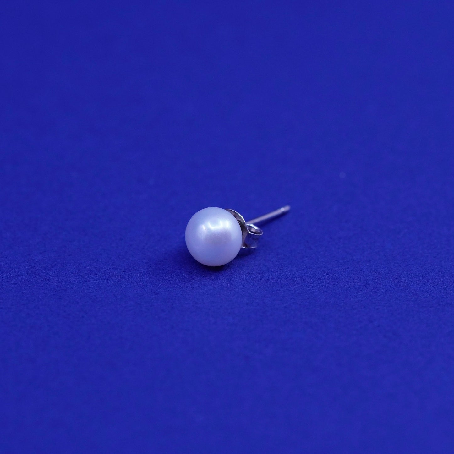 7mm, Sterling 925 silver with freshwater pearl studs earrings