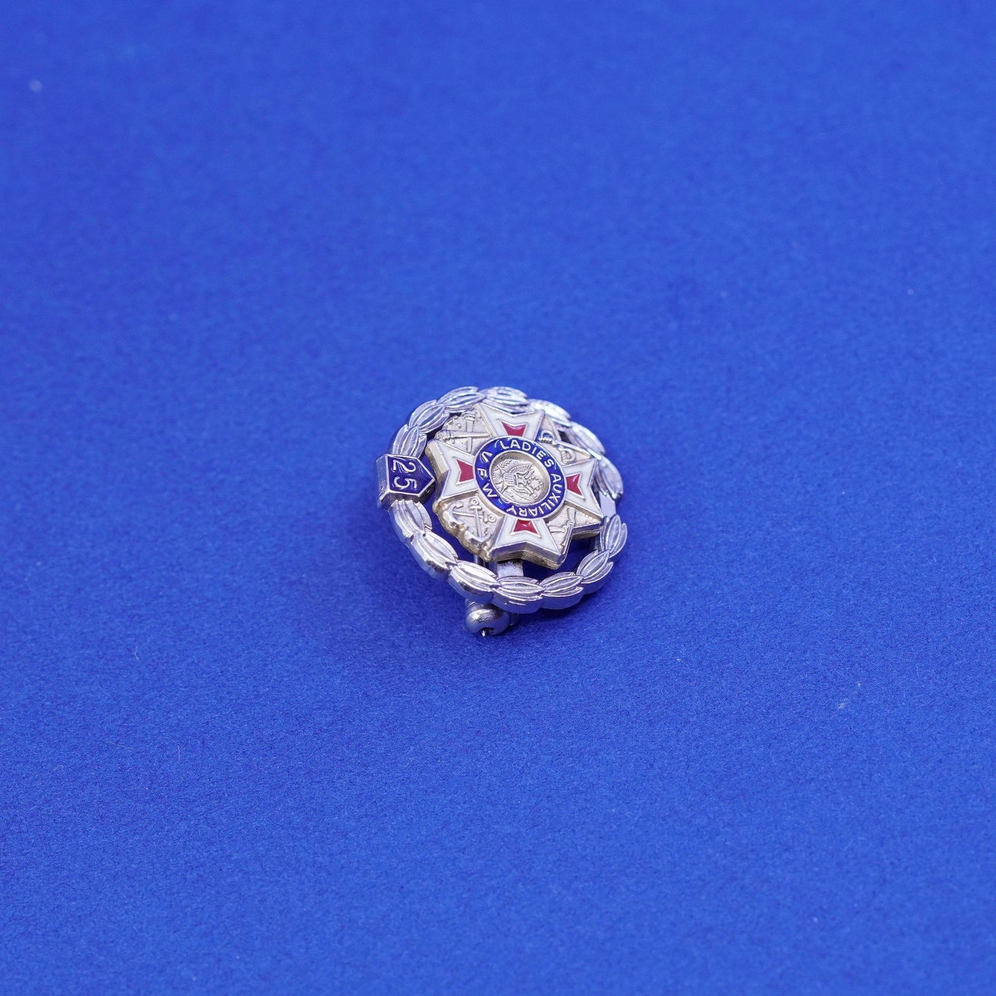 Sterling 925 silver Ladies Auxiliary VFW Pin Veterans of Foreign Wars of the US