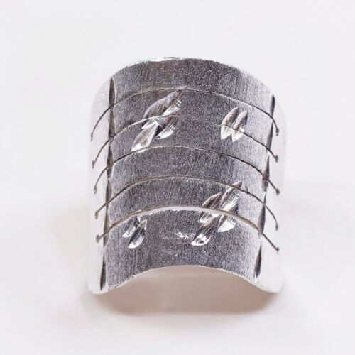 Size 8. Vtg Sterling Silver Handmade Ring, 925 Matt Textured Wide Wavy Band