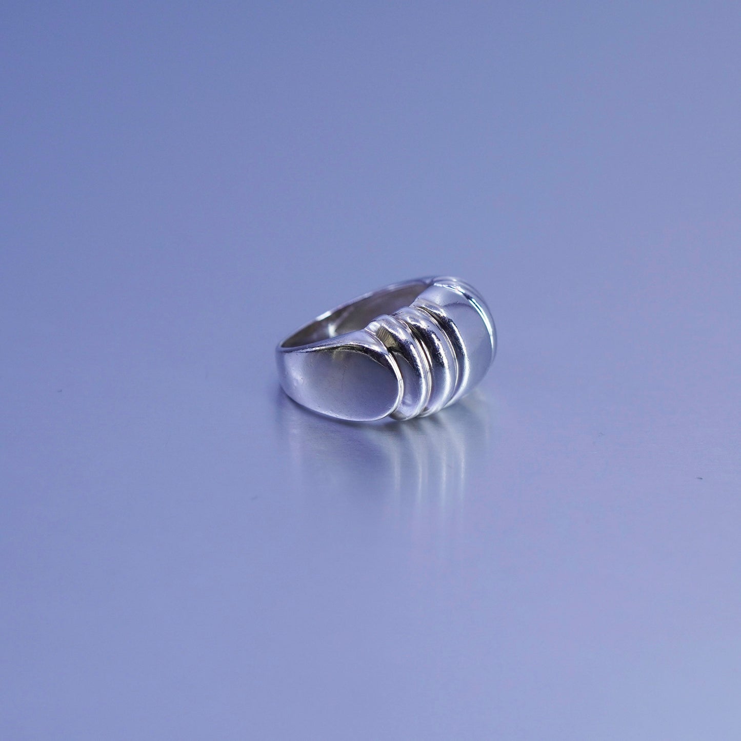 Size 7, vintage Sterling 925 silver handmade ring, modern ribbed band