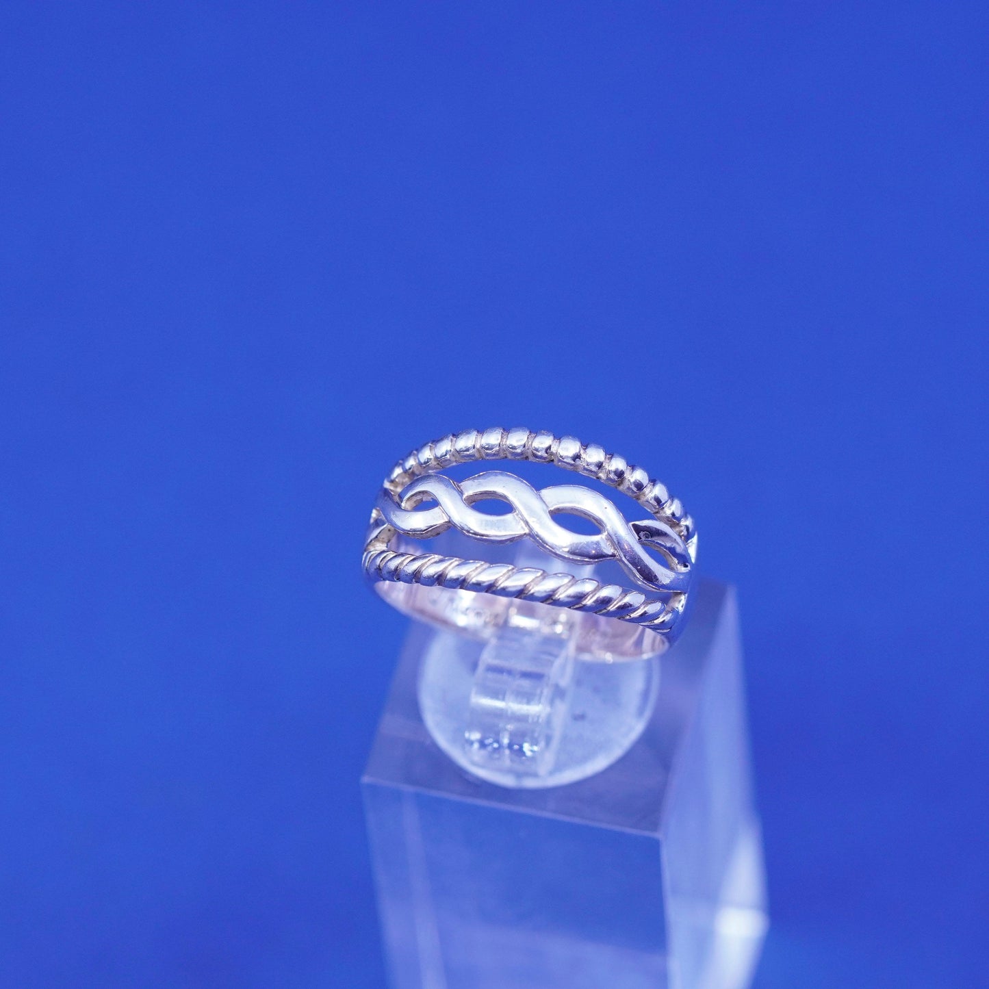 Size 8.25, Sterling silver ring, 925 cable band embossed “friends forever”