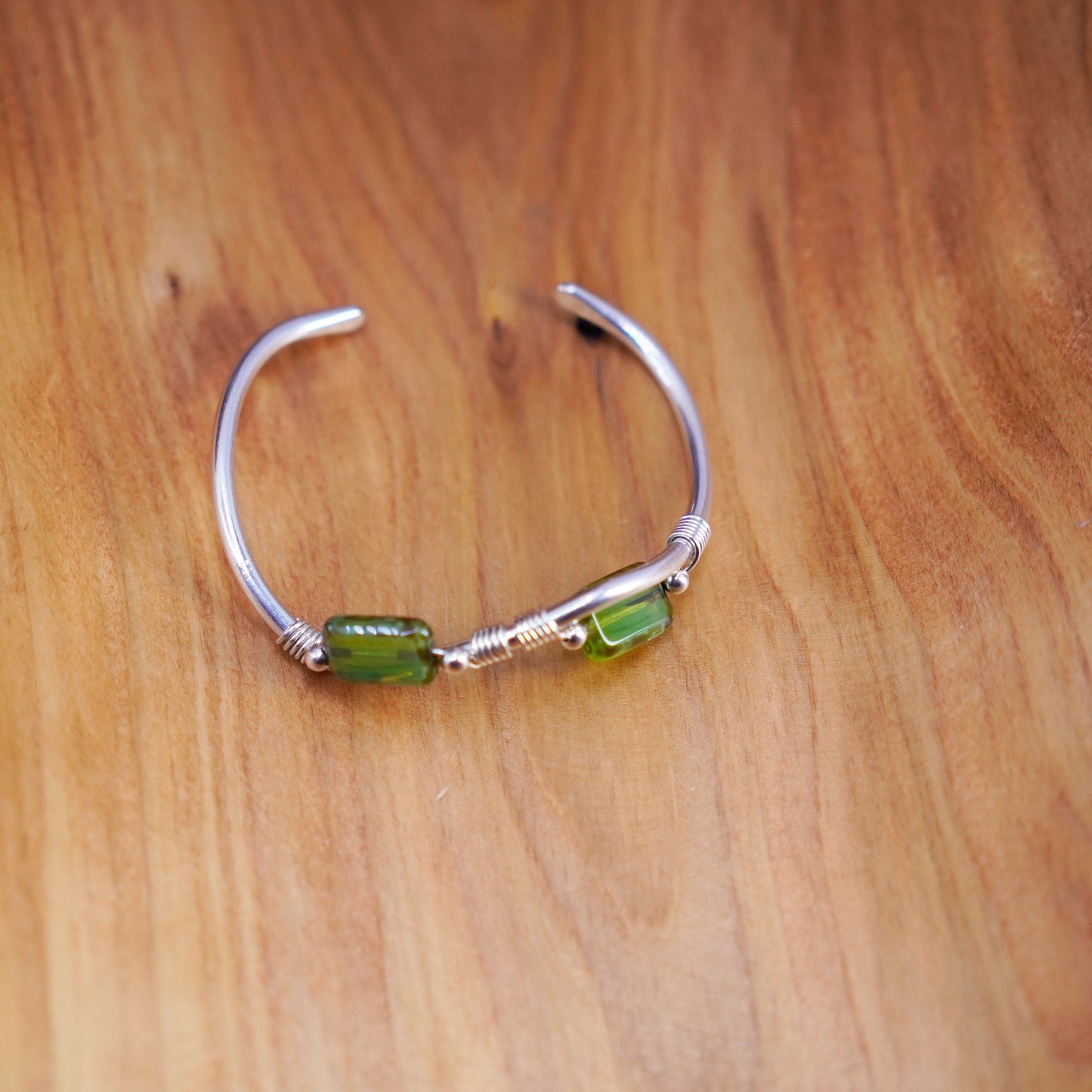5.75”, Navajo Sterling silver bracelet, Native American, 925 cuff green glass