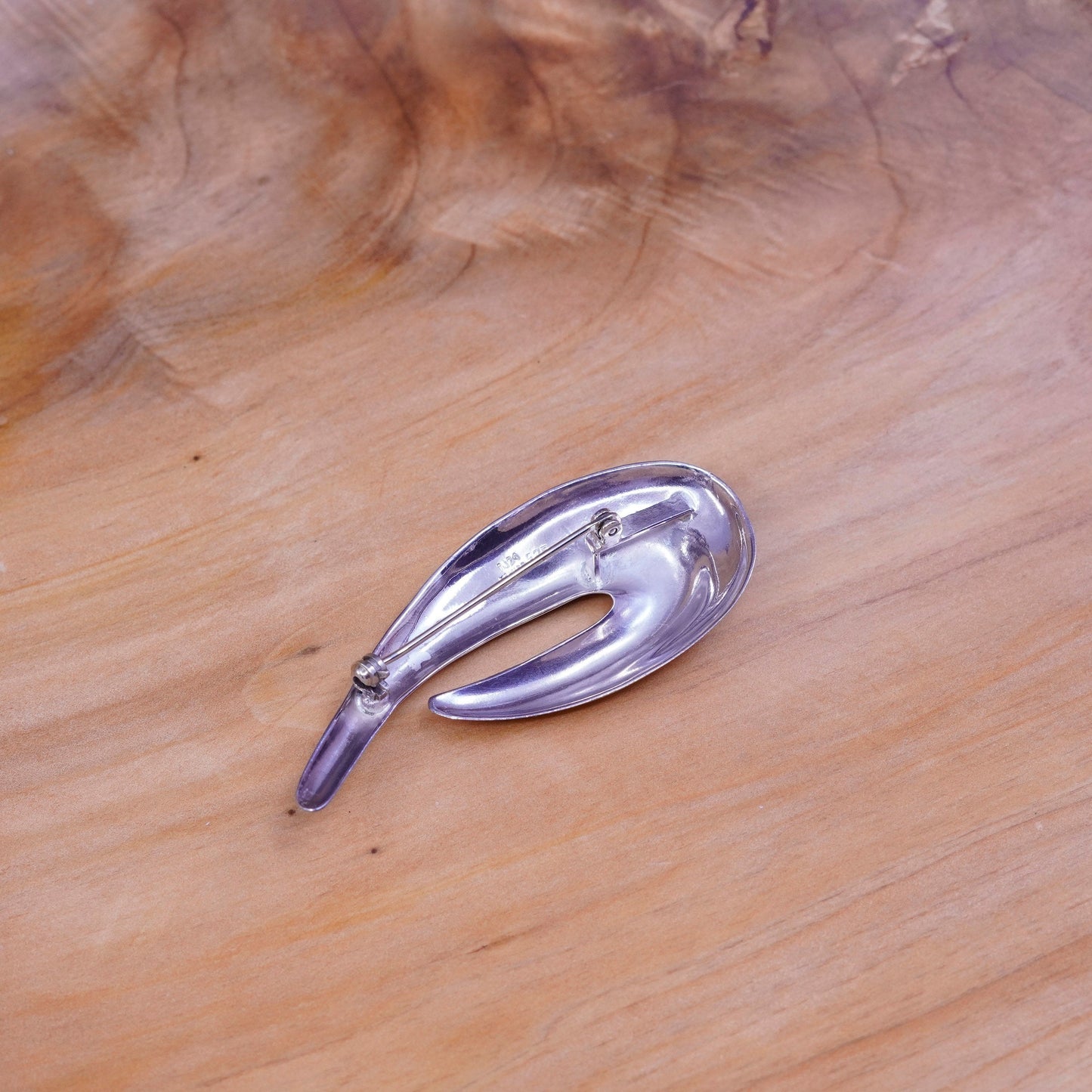 Vintage Mexico handmade modern sterling silver curvy shaped brooch