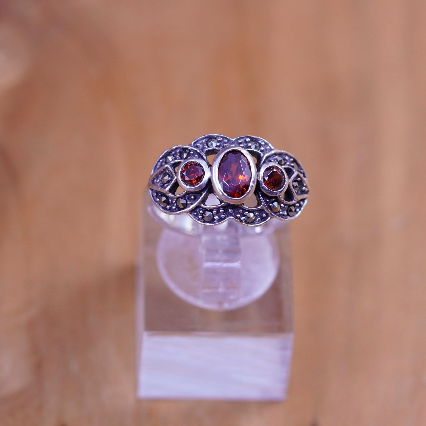Size 6, vtg Sterling 925 silver handmade statement ring with ruby and marcasite