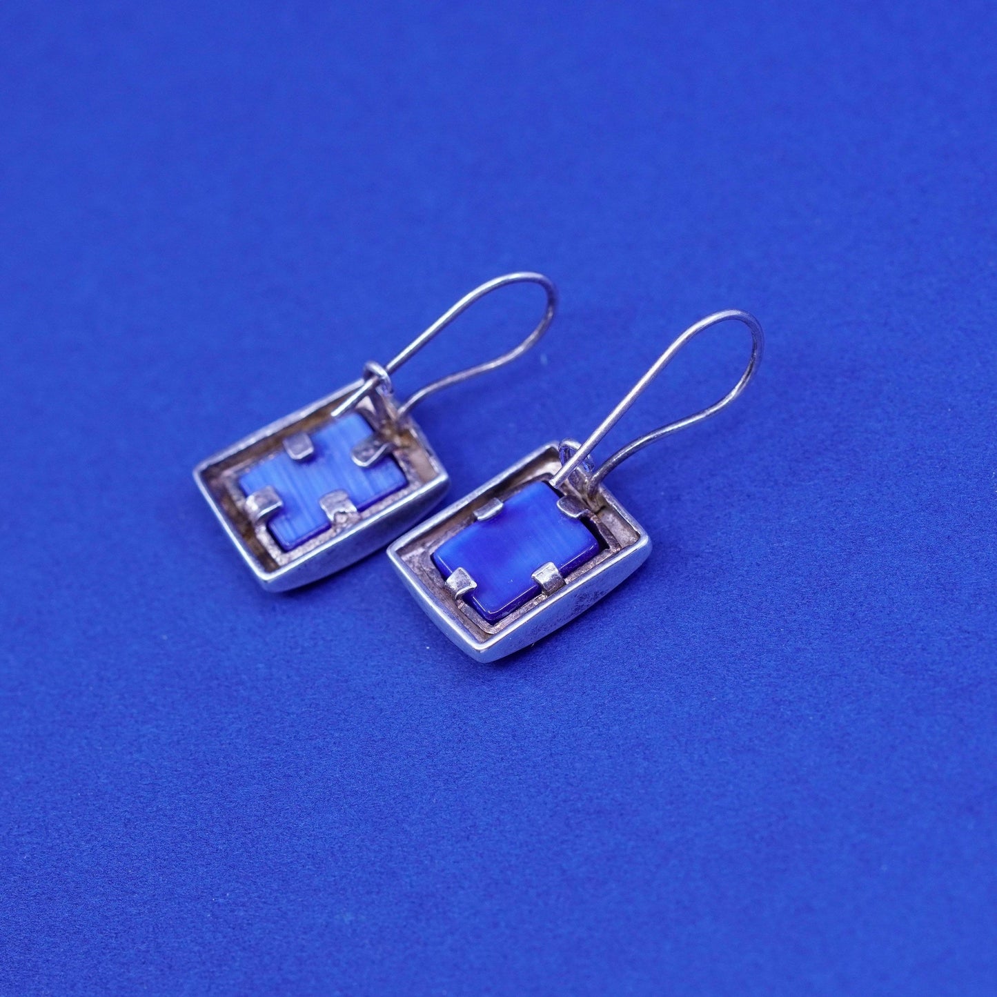 Vintage Sterling 925 silver handmade earrings with blue cat eye