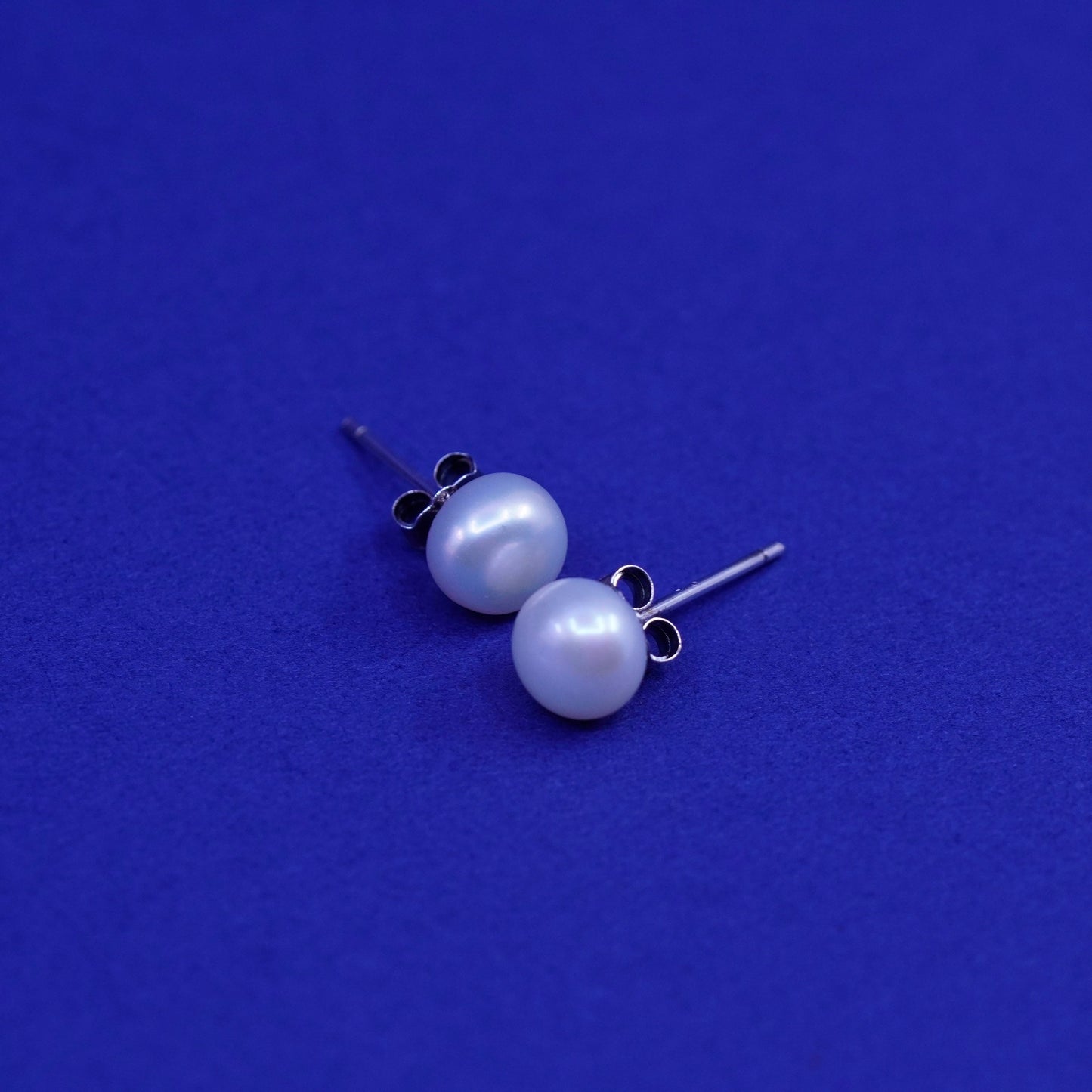 5mm, Sterling 925 silver with freshwater pearl studs earrings