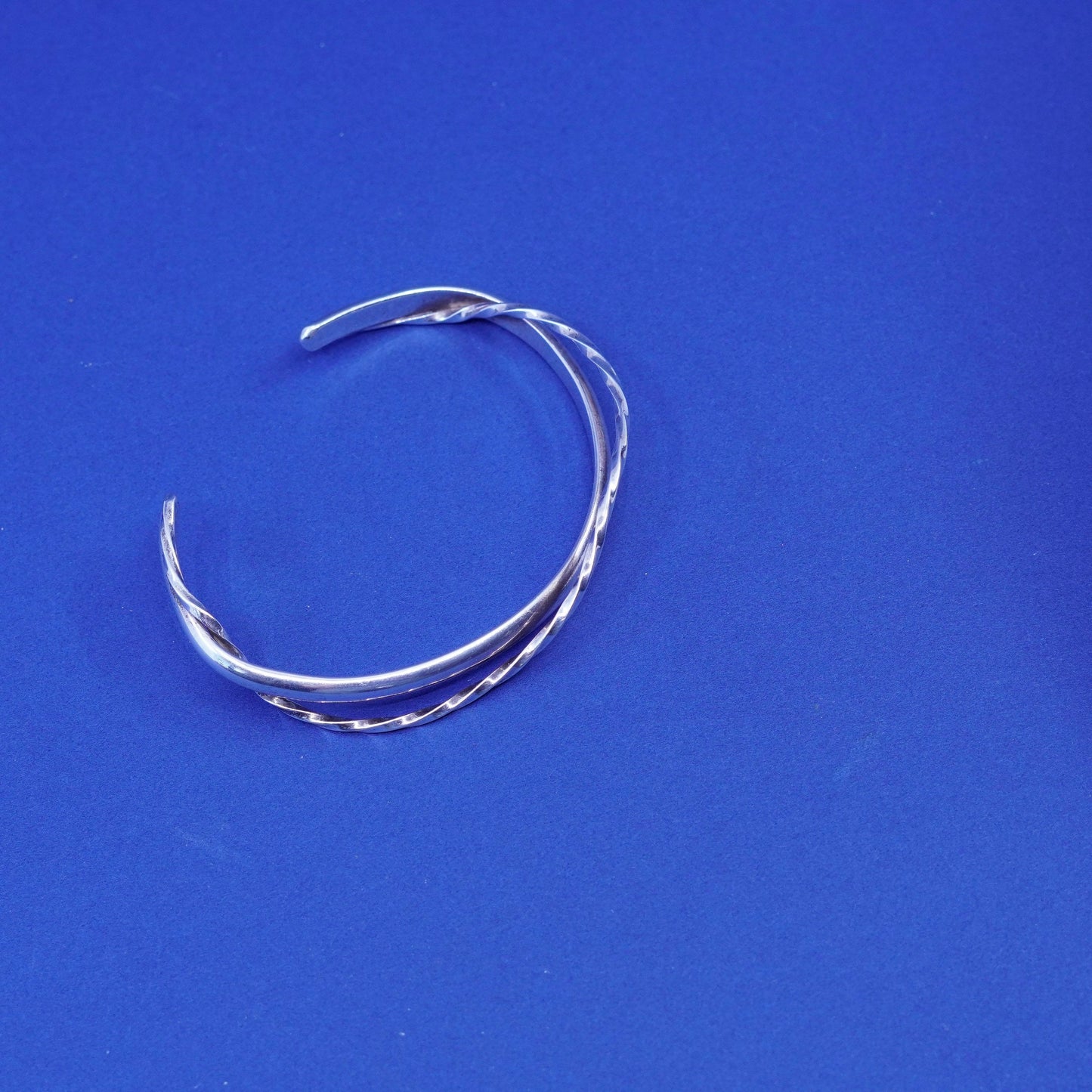 7”, Native American sterling silver handmade bracelet, 925 twisted cable cuff