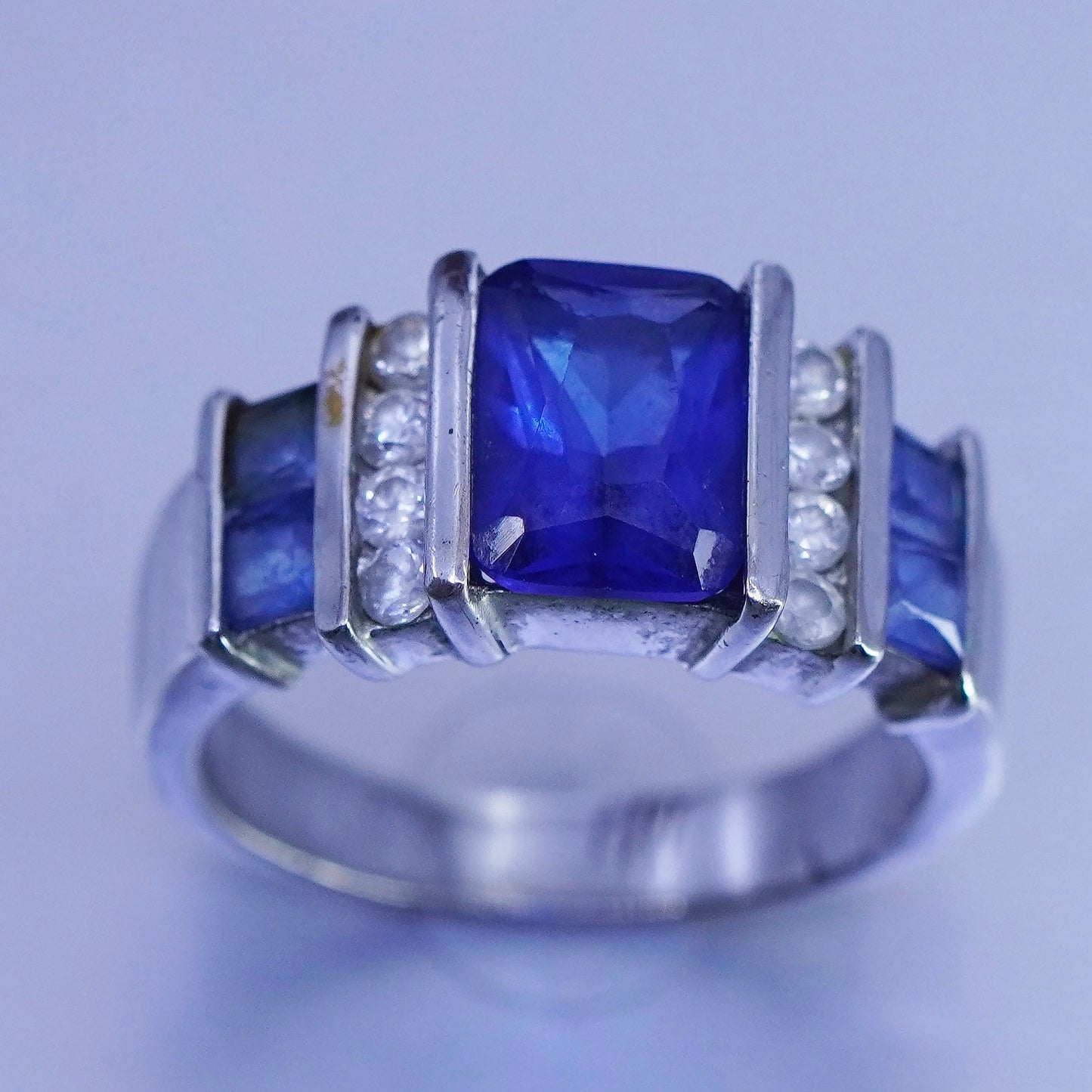 Size 7.5, vintage Sterling 925 silver handmade statement ring with blue crystal