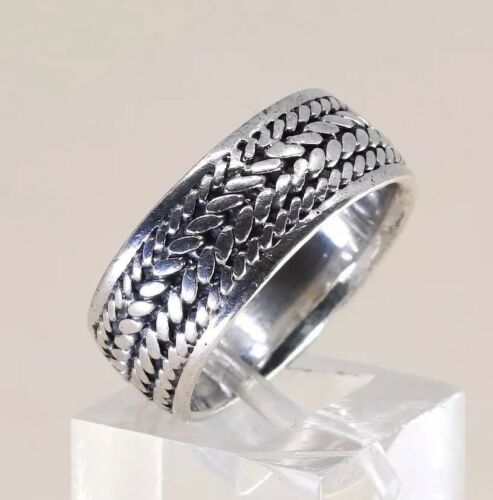 Six 8, Vtg Sterling Silver Handmade Ring 925 Band w Cable details, Stamped 925