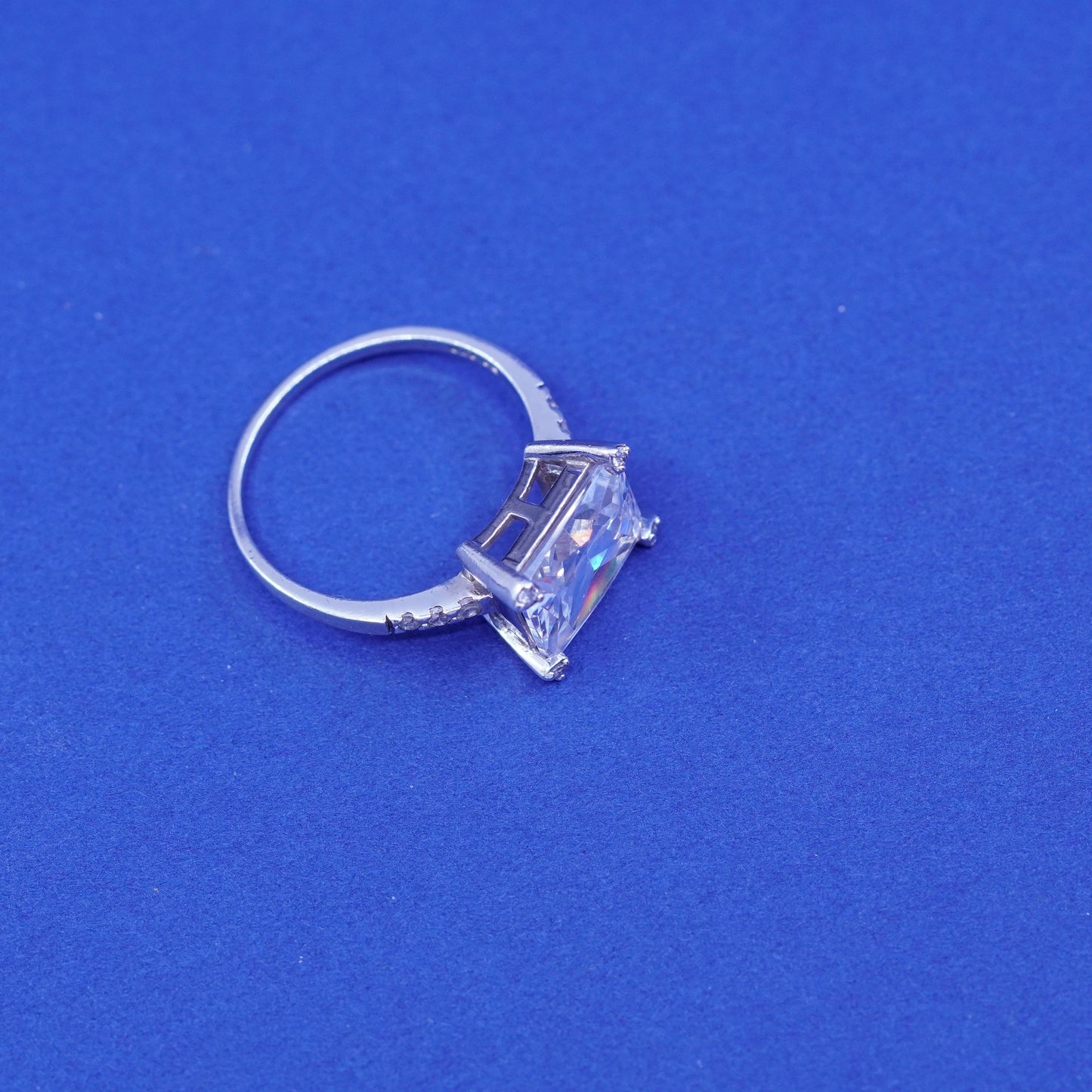 Size 8.5, vintage Sterling 925 silver engagement anniversary ring w/ cluster Cz
