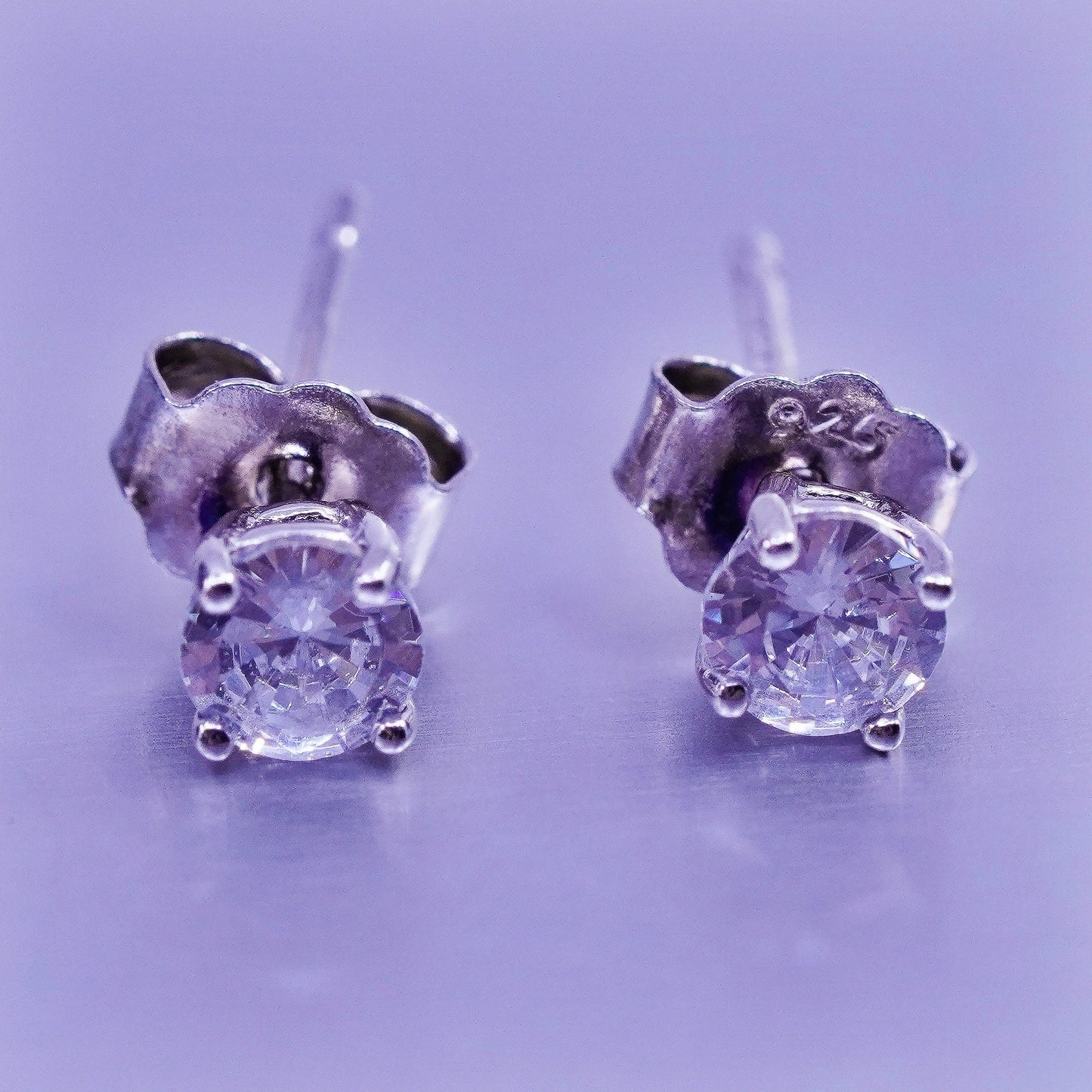 3mm, Vintage Sterling 925 silver earrings, studs with cz inlay