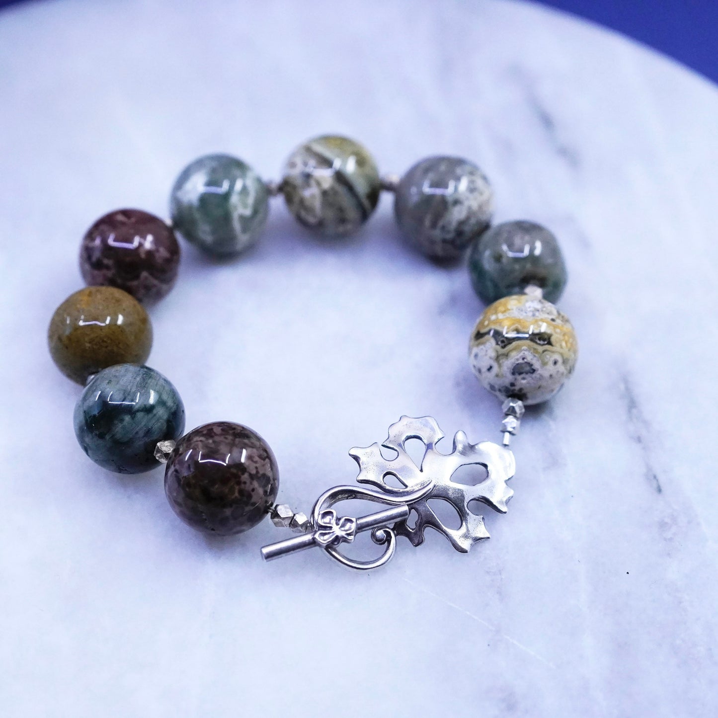 6.75”, sterling silver handmade bracelet, huge genuine agate beads 925 leafy