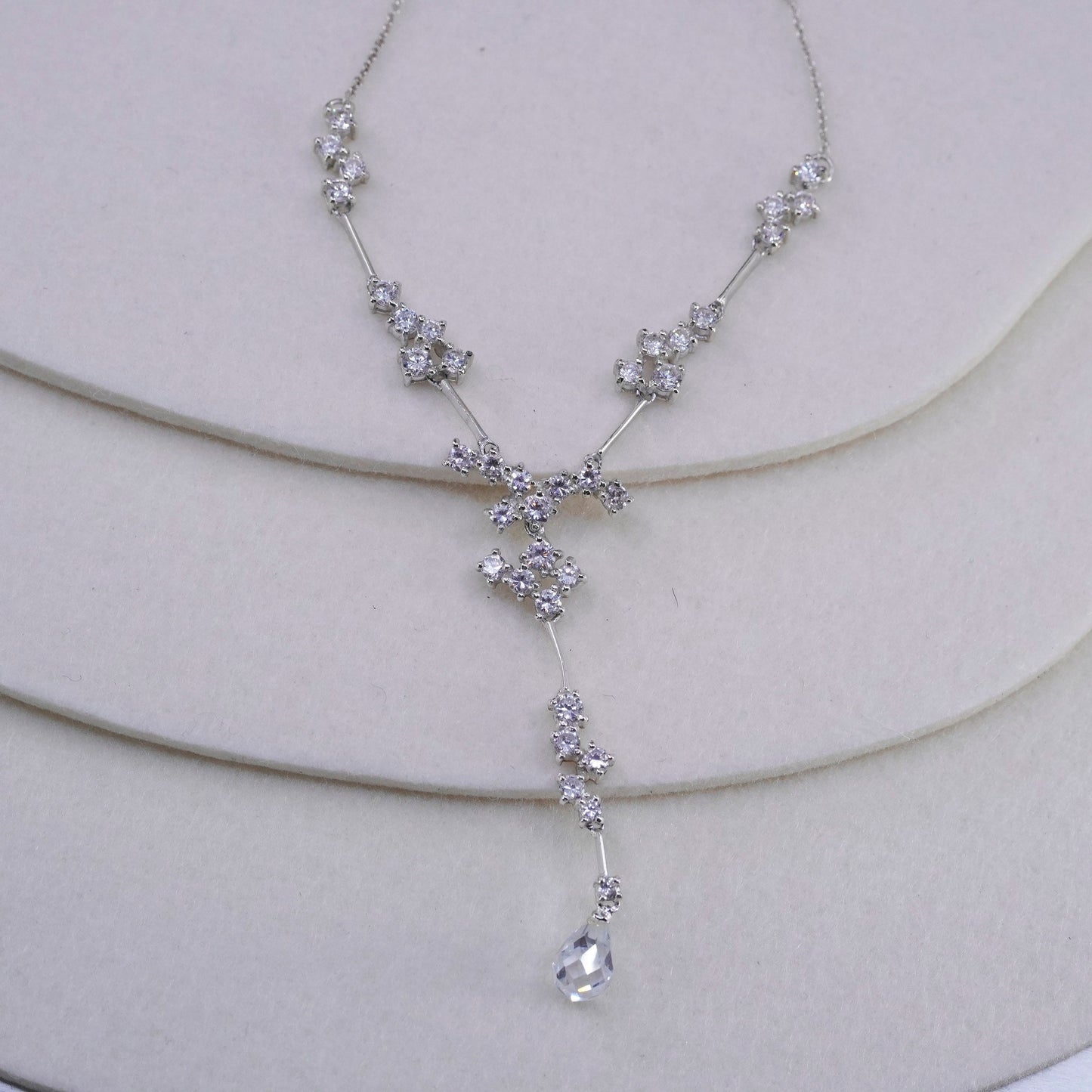 18”, vtg Sterling 925 silver handmade circle necklace with teardrop cz pendant