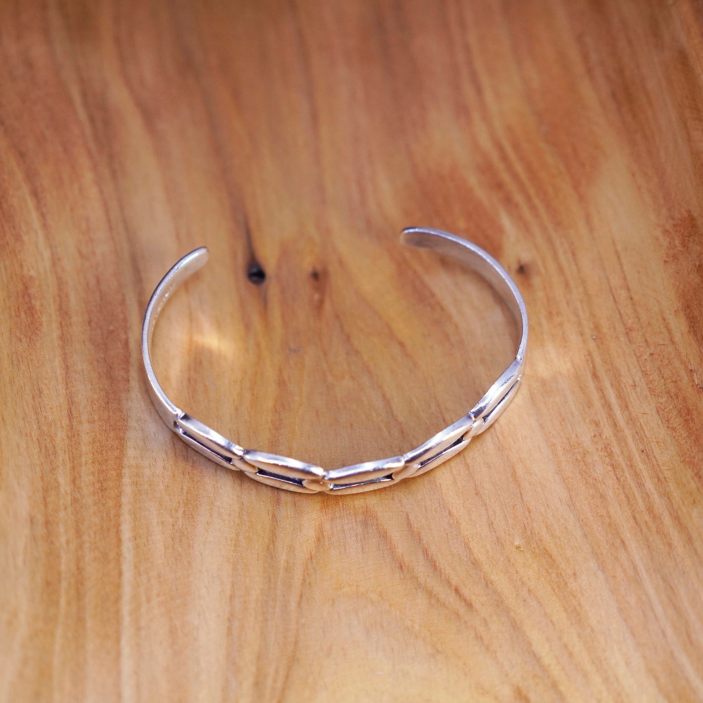6.75”, Vintage Sterling silver handmade bracelet, 925 chain cuff