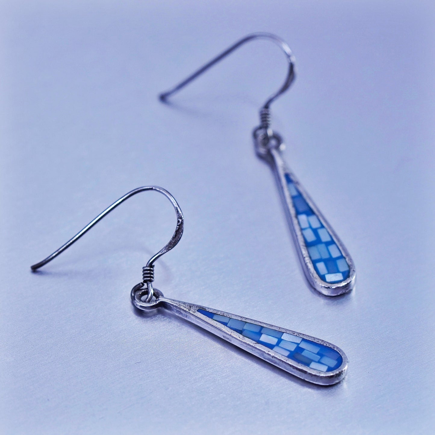 Vintage Sterling 925 silver handmade teardrop earrings w/ blue mother of pearl