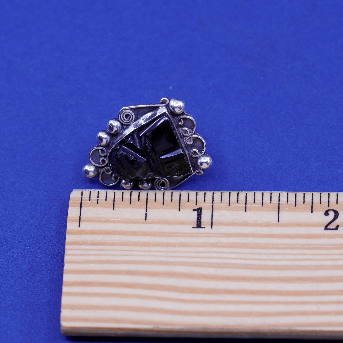 vtg Mexico Sterling silver handmade earrings, 925 screw back warrior face onyx