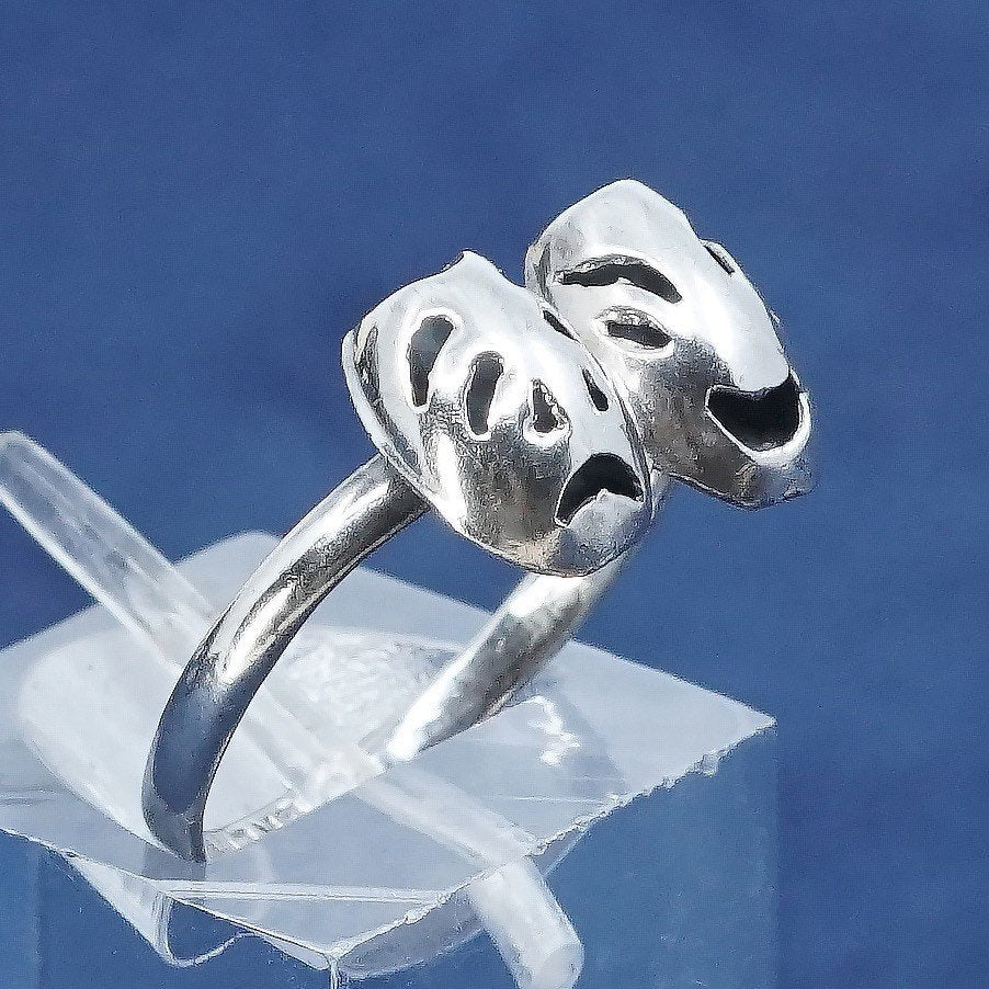 sz 5.5, vtg sterling silver handmade ring, 925 Smile Now Cry Later Ring