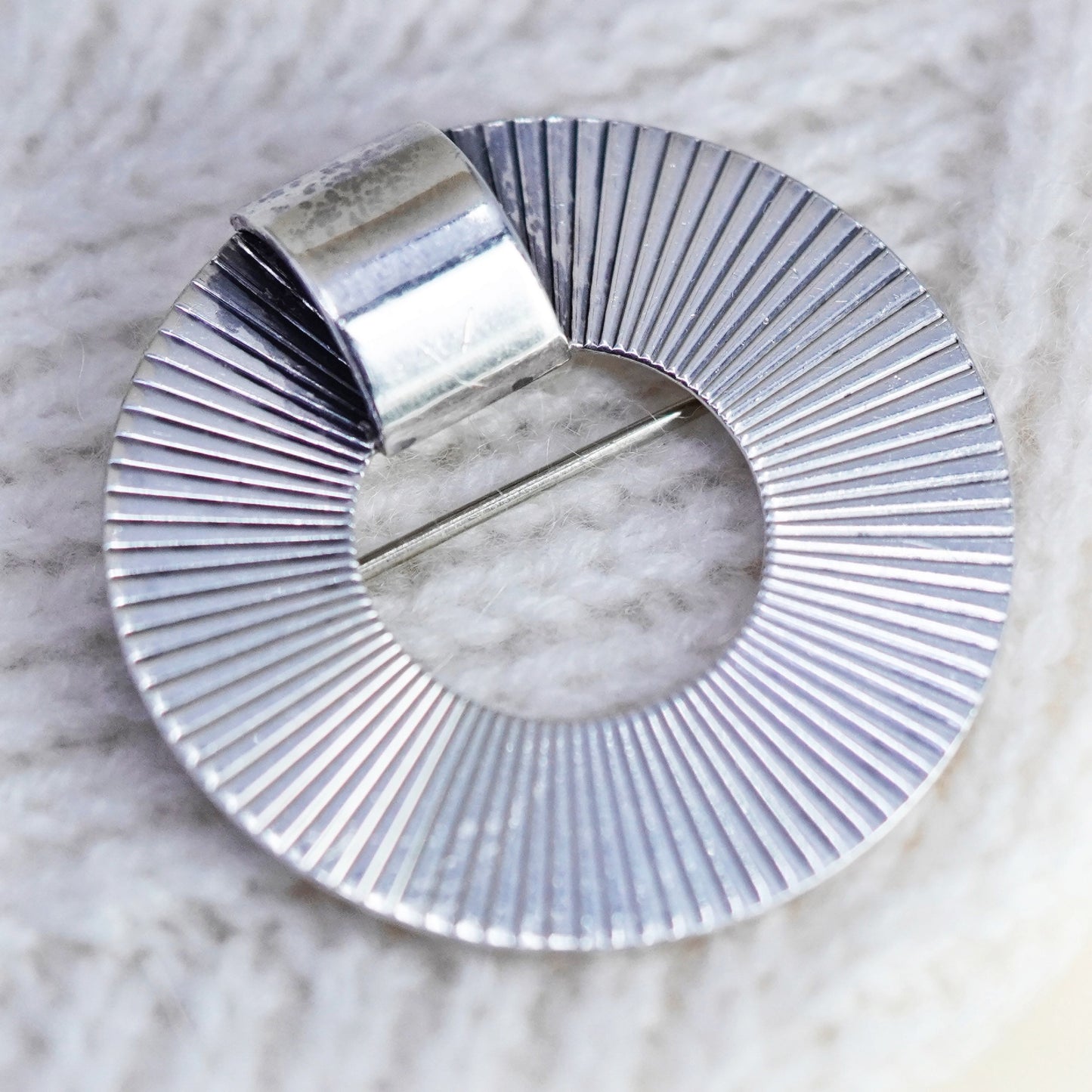 Vintage sterling silver handmade brooch, Simple 925 circle, Christmas pin