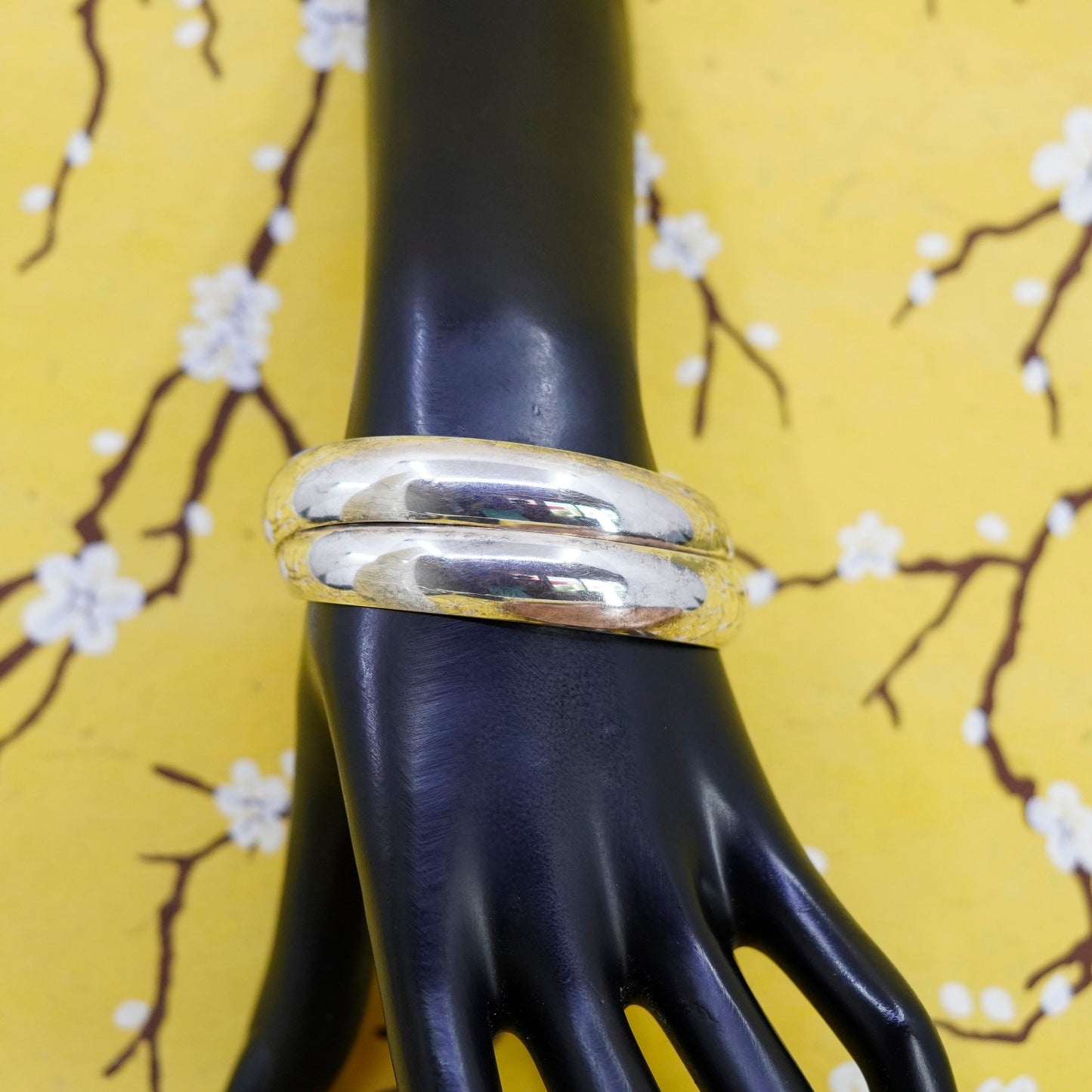 6.25”, Vintage Italy Sterling silver handmade bracelet, modern ribbed 925 cuff