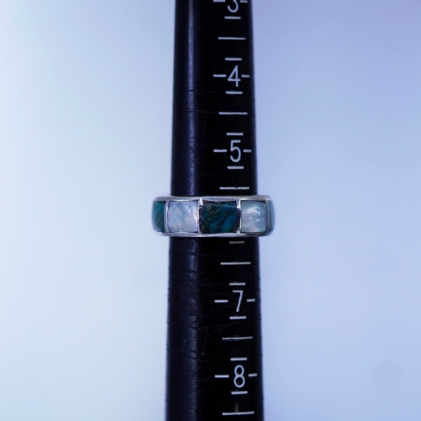 Size 5.5, Native American navajo Sterling 925 silver band ring turquoise mop