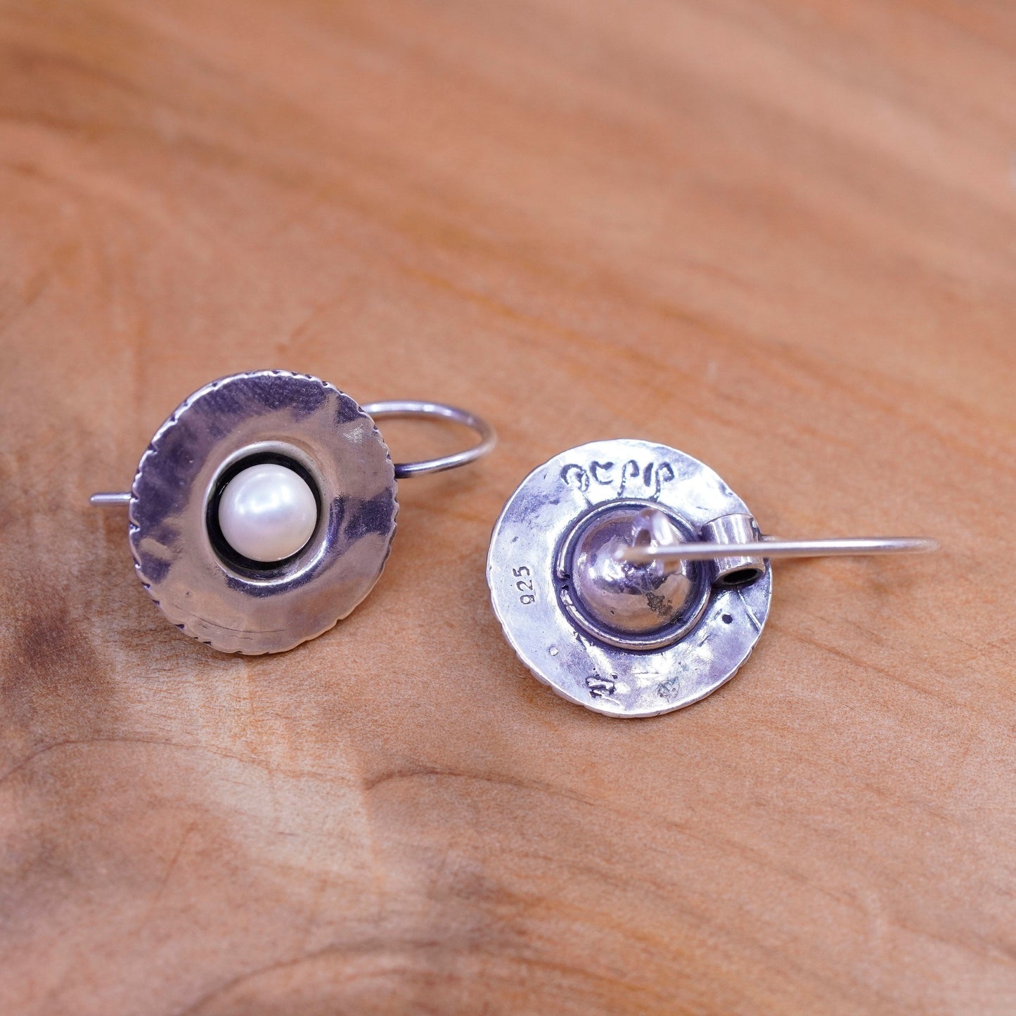 Vintage Israel didae shablool Sterling 925 silver handmade earrings with pearl