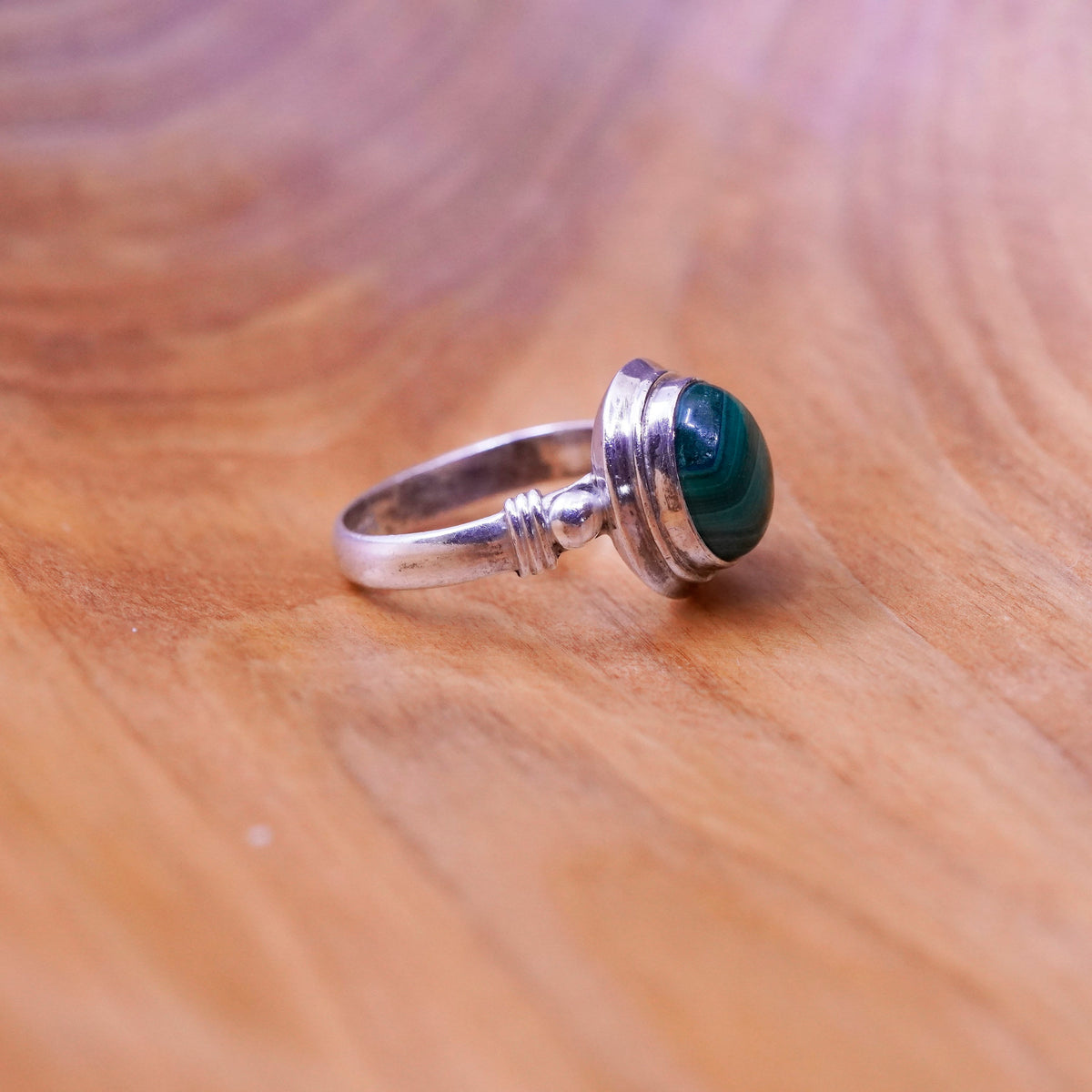 Size 6.5, vintage Mexico Sterling 925 silver handmade ring band with malachite