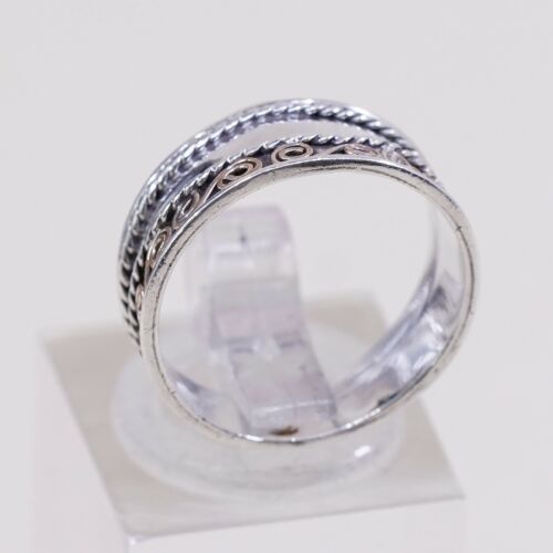 Size 5, Vtg Two Tone Sterling Silver Handmade Ring 925 Band W/ Swirl Texture
