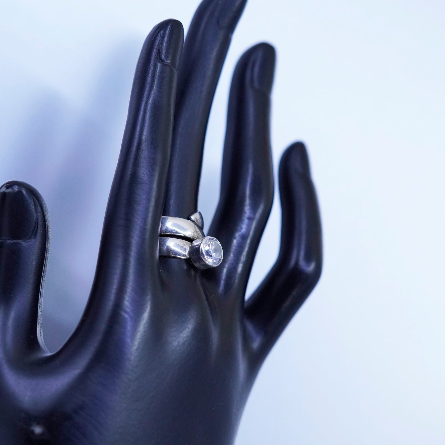 Size 5.75, vintage Sterling 925 silver handmade wrap swirly ring with Cz