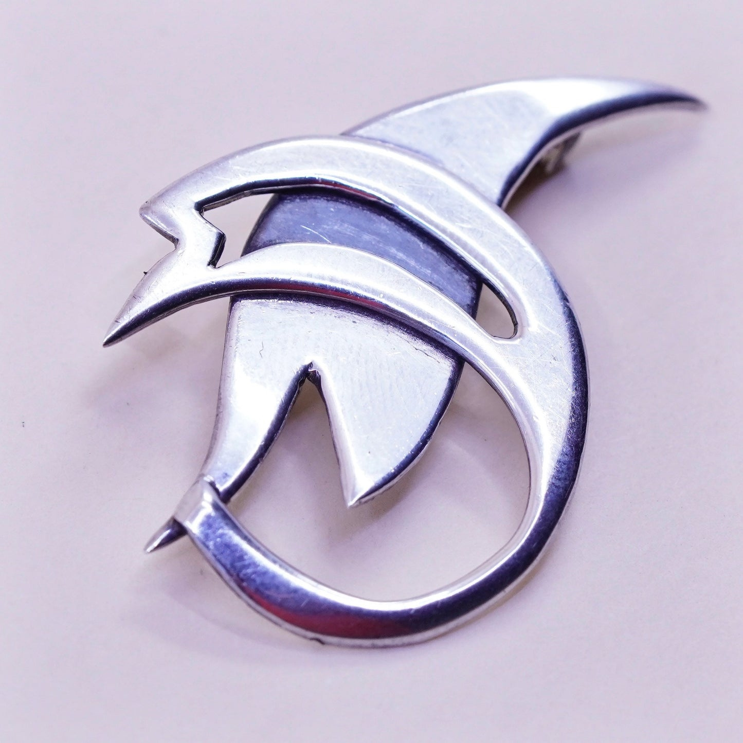 Vintage sterling 925 silver handmade dolphin pin brooch