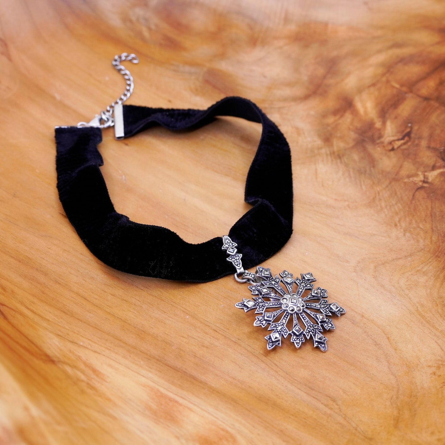 10+2”, Sterling 925 silver necklace velvet choker collar Marcasite snowflake